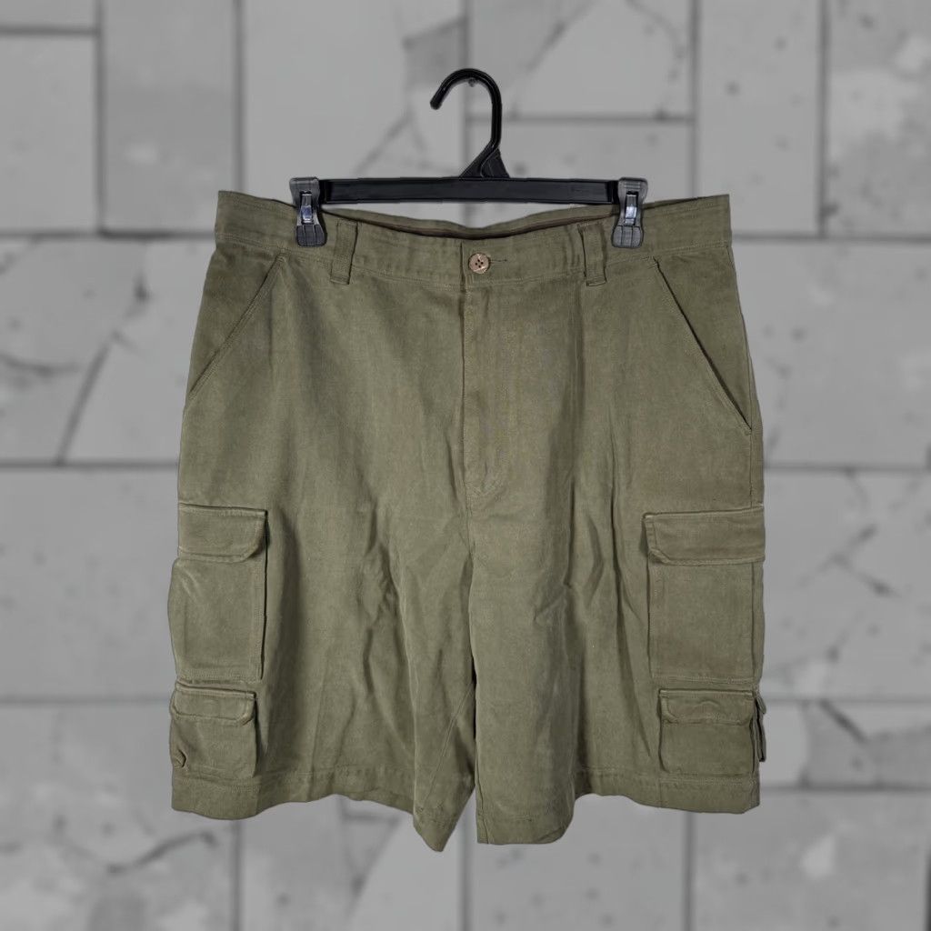 Tommy Bahama Tommy Bahama Cargo Shorts Green Silk Blend Mens 35 Casual Regular Low-Profile Silk Mens 35 Green Cargo Shorts Size US 35 - 1 Thumbnail