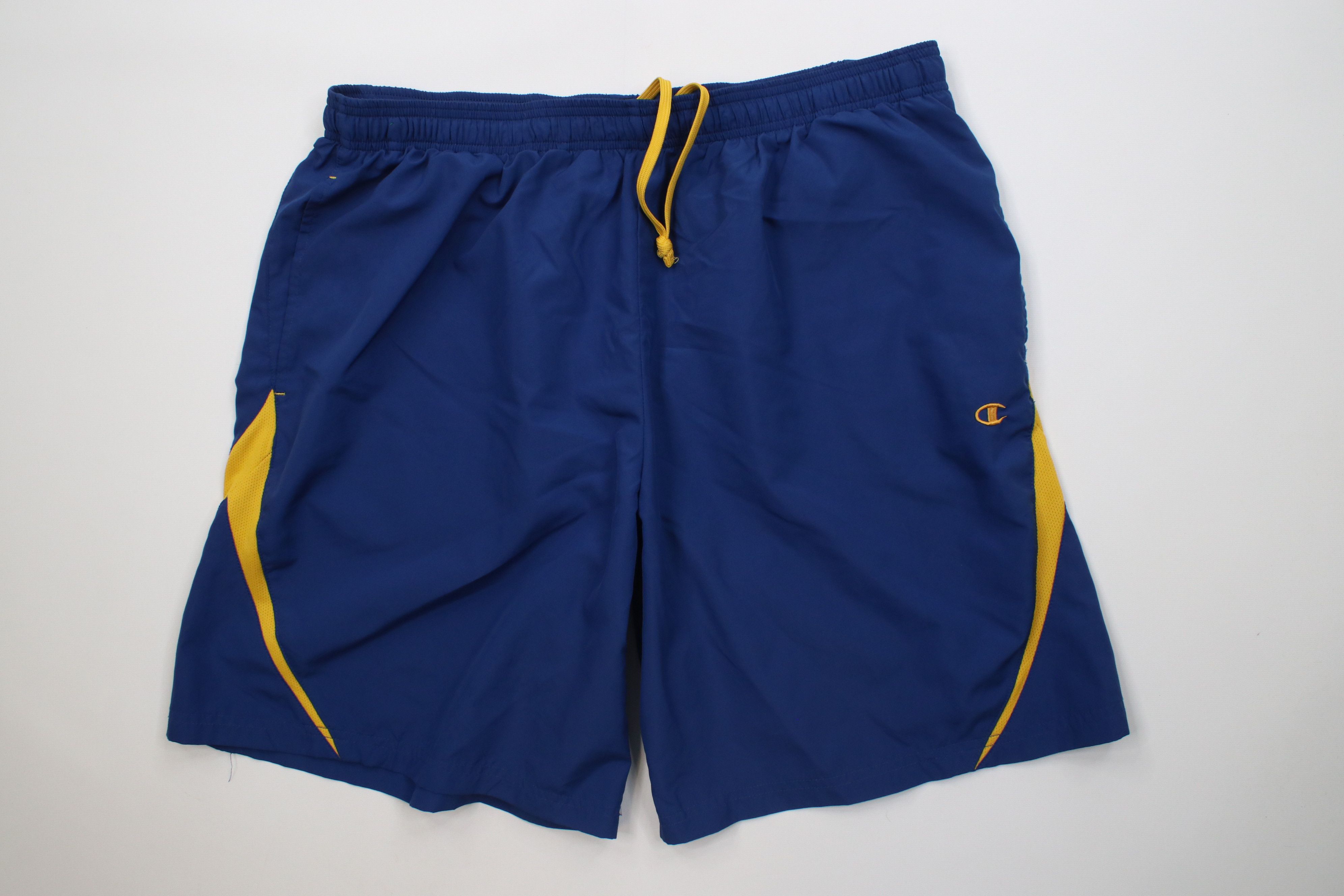 Champion Vintage 90s Y2K Champion Logo Running Jogging Soccer Shorts Size US 38 / EU 54 - 1 Thumbnail