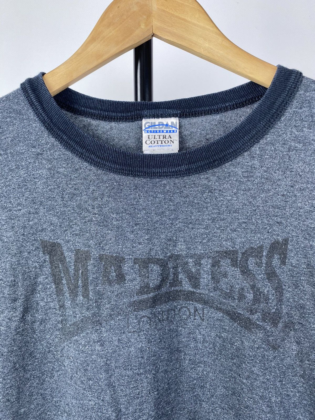 Band Tees × Gildan 90s Madness London Gray Tee Pop Band Tour Rock Emo Punk Size US S / EU 44-46 / 1 - 2 Thumbnail