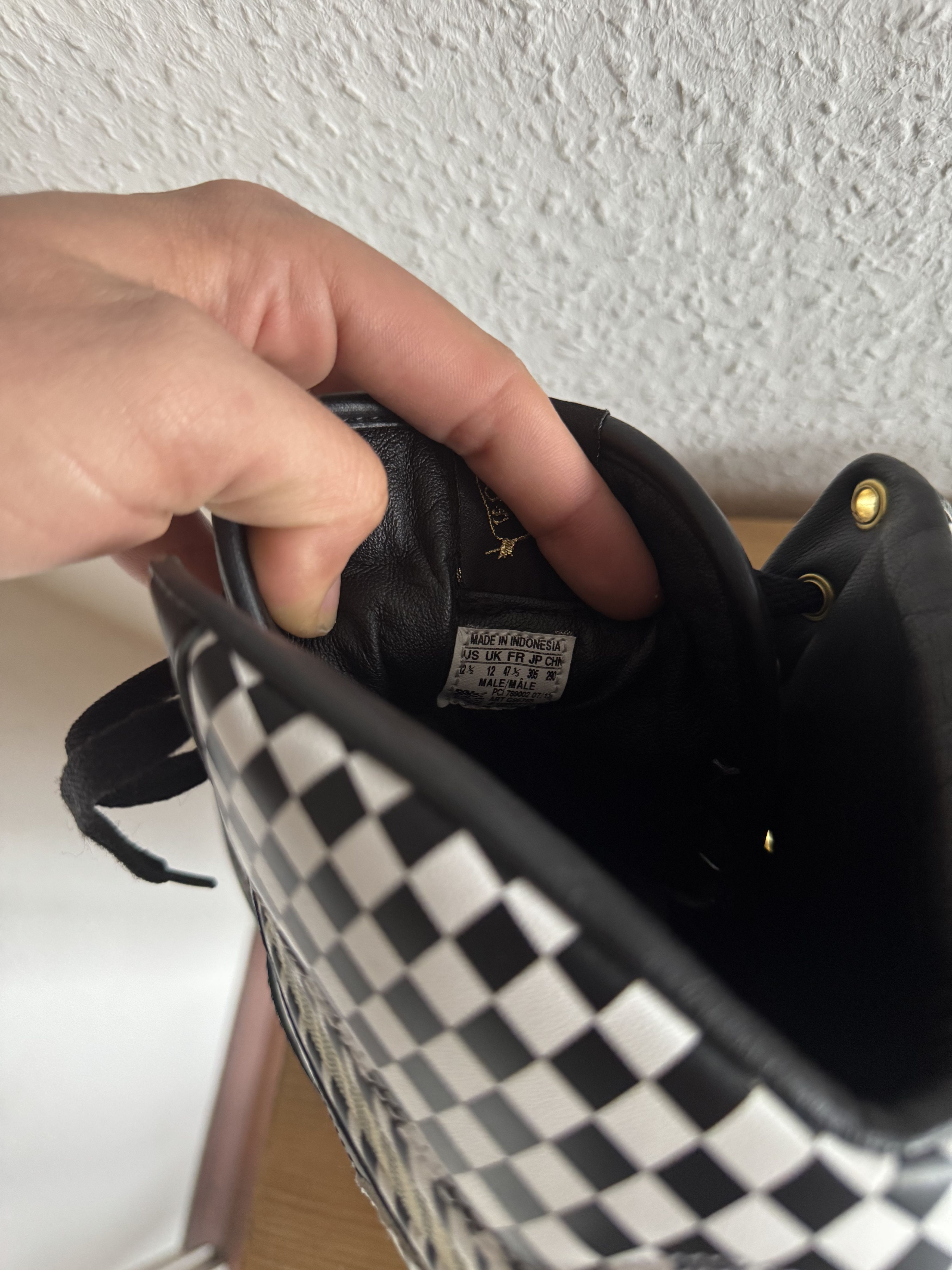 Adidas × Jeremy Scott JS Wings OPART Black White Size US 12.5 / EU 45-46 - 13 Thumbnail
