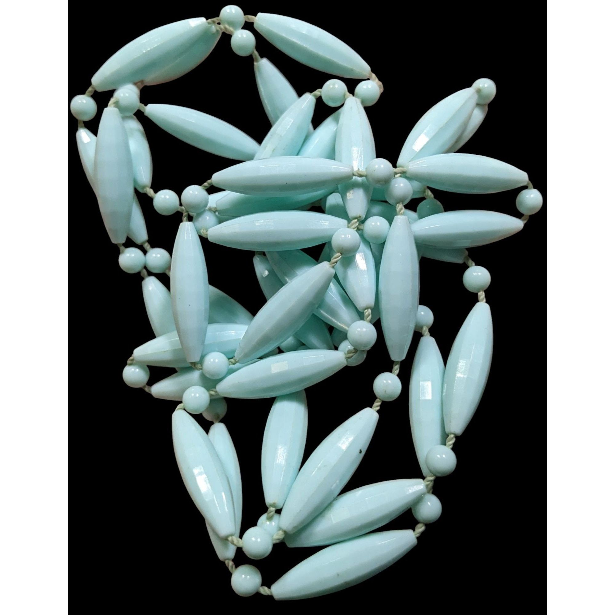 Other Vintage Retro Pastel Blue Faceted Beaded Necklace Size ONE SIZE - 3 Thumbnail