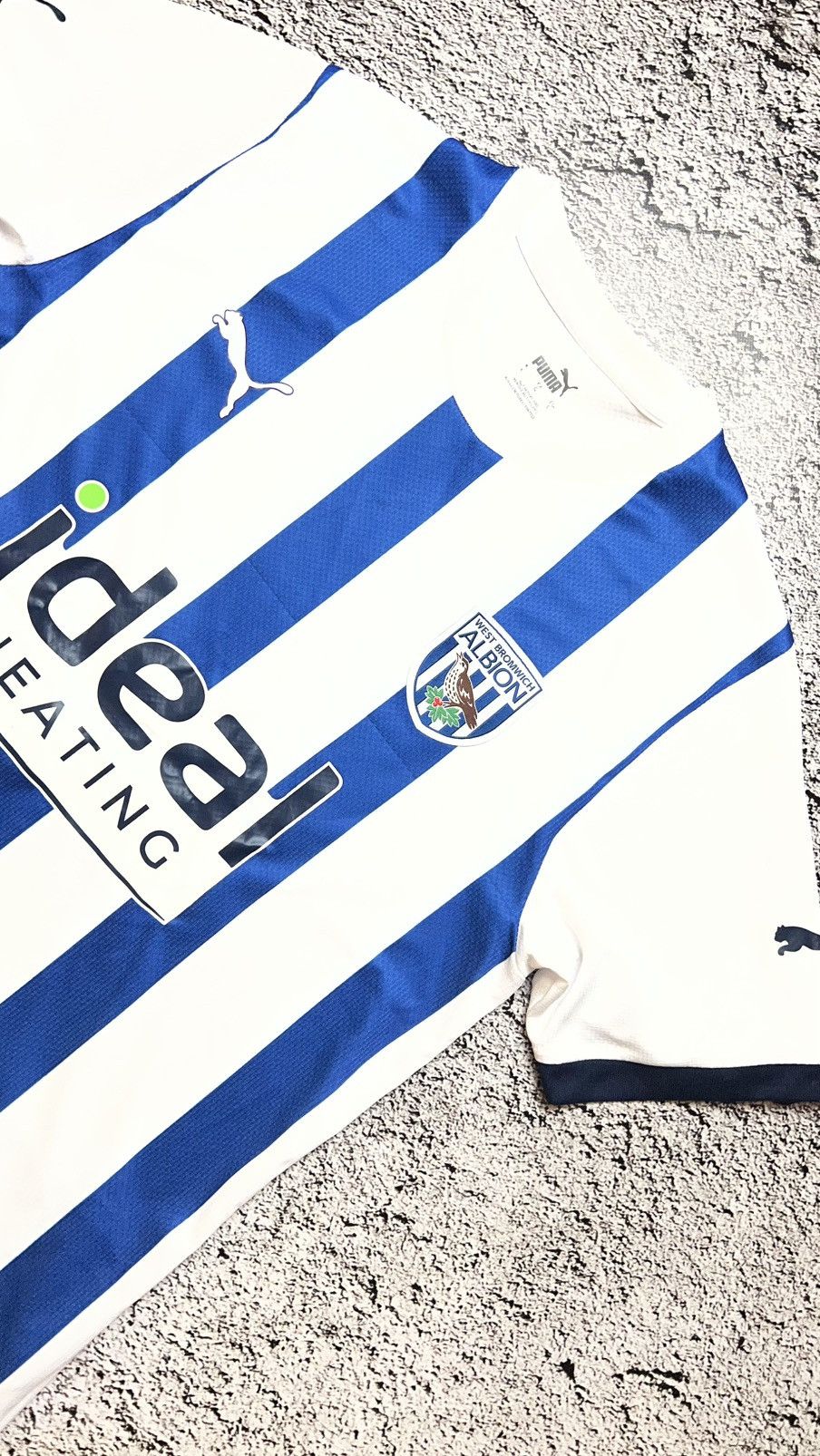 Puma West Bromwich Albion y2k puma jersey Size US L / EU 52-54 / 3 - 2 Thumbnail