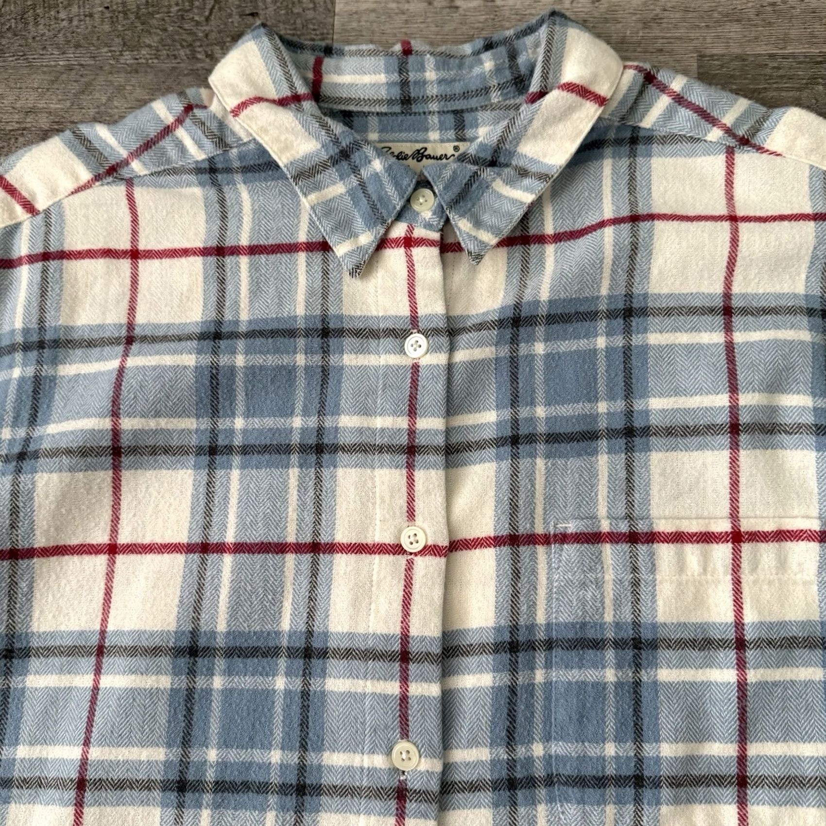 Eddie Bauer VINTAGE Eddie Bauer Button-Up Shirt Womens 2XL Flannel Blue Plaid Long Sleeve Casual Travel Indoor Outdoor Size XXL / US 16-18 / IT 52-54 - 3 Thumbnail