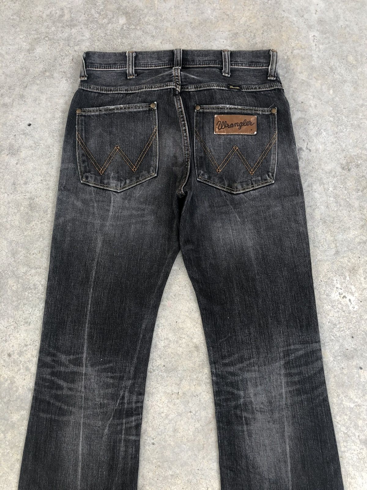 If Six Was Nine Japanese Wrangler Flared Jeans Distressed Size US 30 / EU 46 - 8 Thumbnail