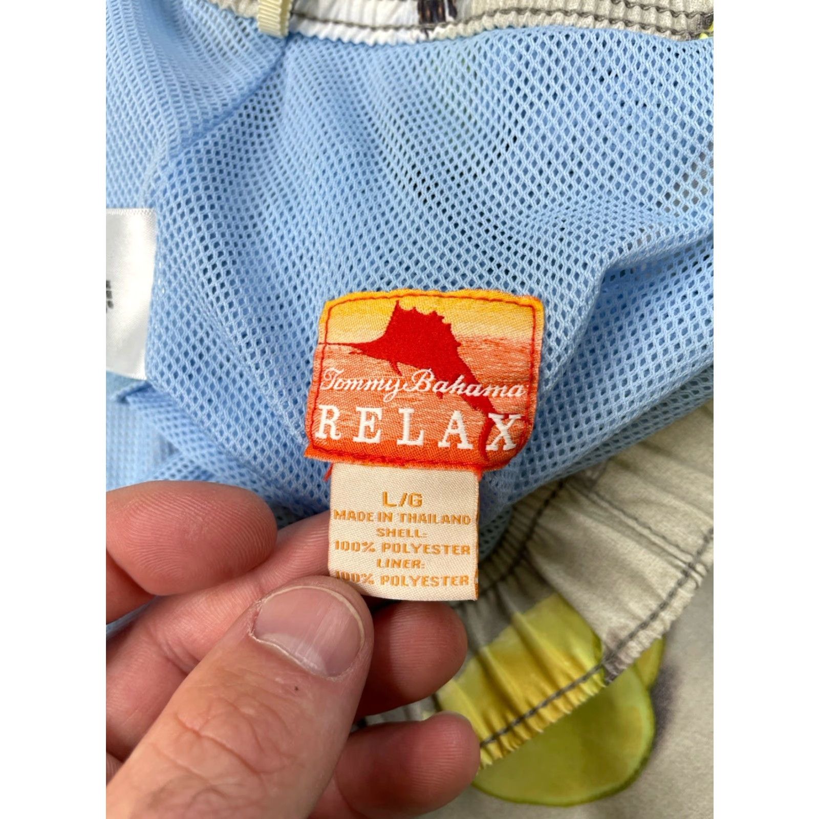 Tommy Bahama Tommy Bahama Swim Shorts Trunks Mens Large Gray Lime Salt Lined Drawstring Elastic Waist Pocket Beach 100% Polyester Mens Size US 33 - 5 Thumbnail