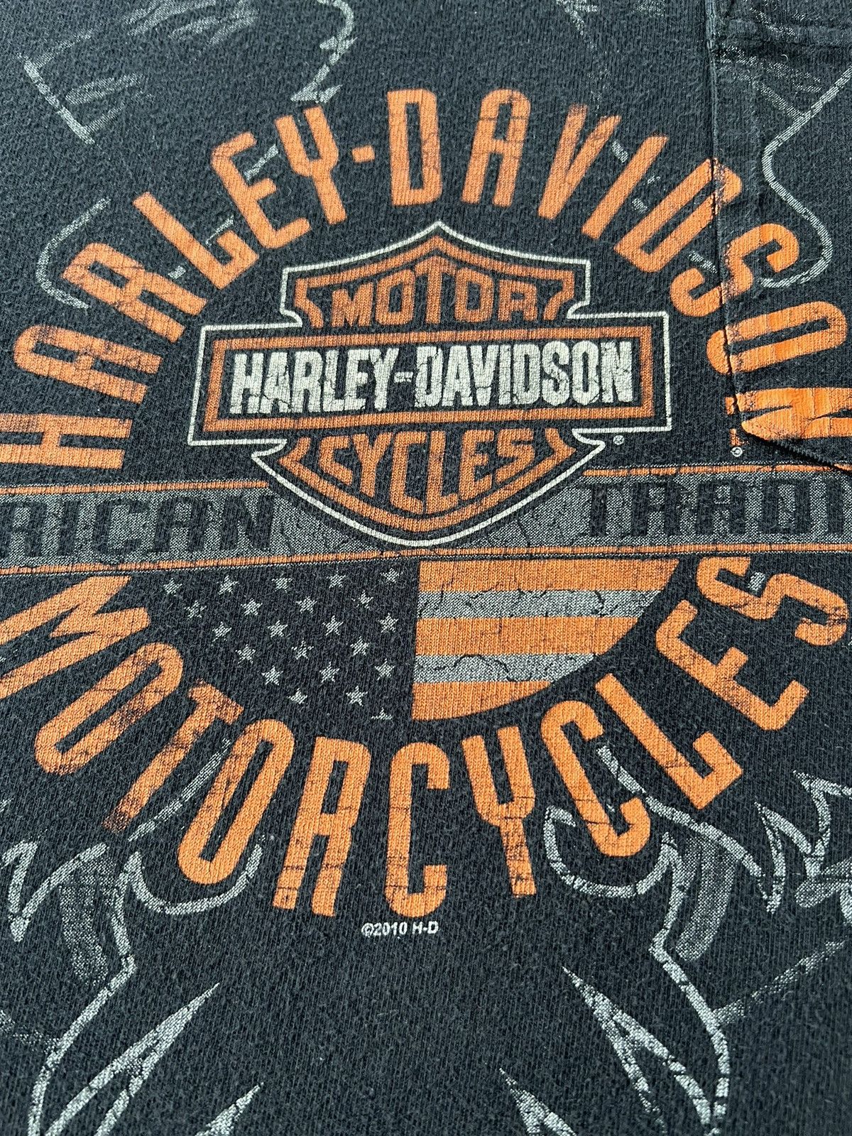 Harley Davidson Vintage 2010 Harley Davidson Eagle Pocket Black T-shirt Size US L / EU 52-54 / 3 - 7 Thumbnail
