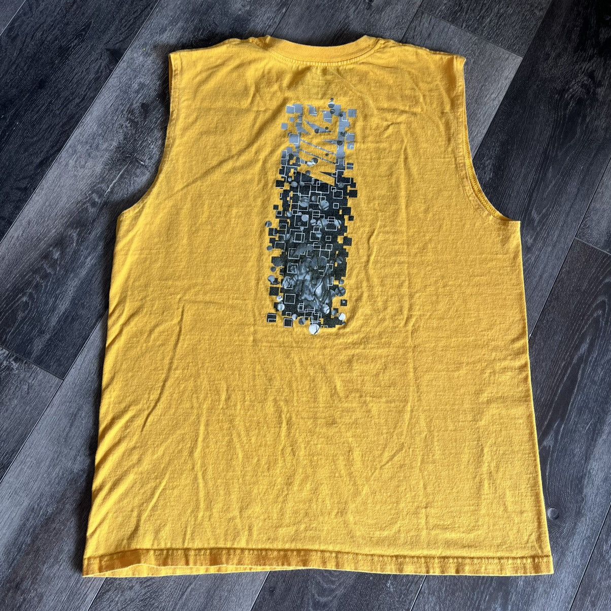 Nike × Vintage Vintage 2000s Nike Basketball Cyber Graphic Logo Tank Top Size US L / EU 52-54 / 3 - 2 Thumbnail