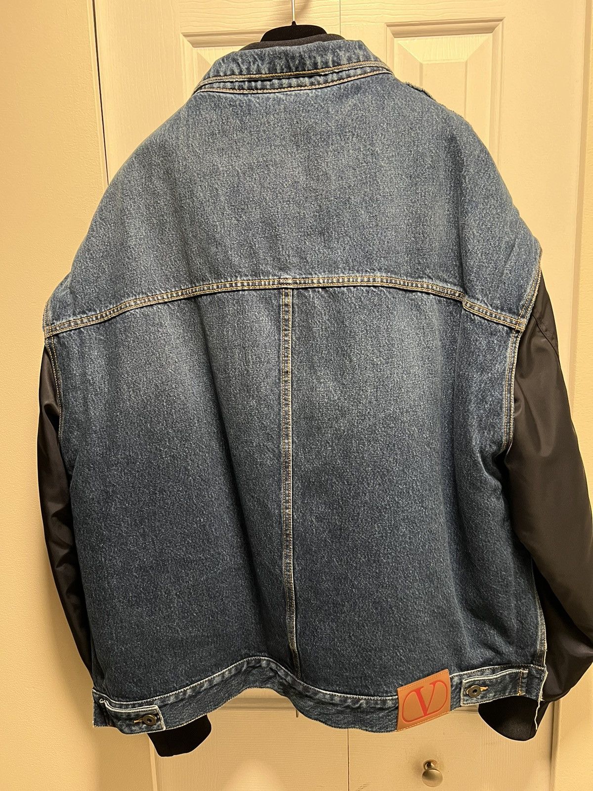 Valentino Valentino Nylon & Denim bomber jacket Size US L / EU 52-54 / 3 - 3 Thumbnail