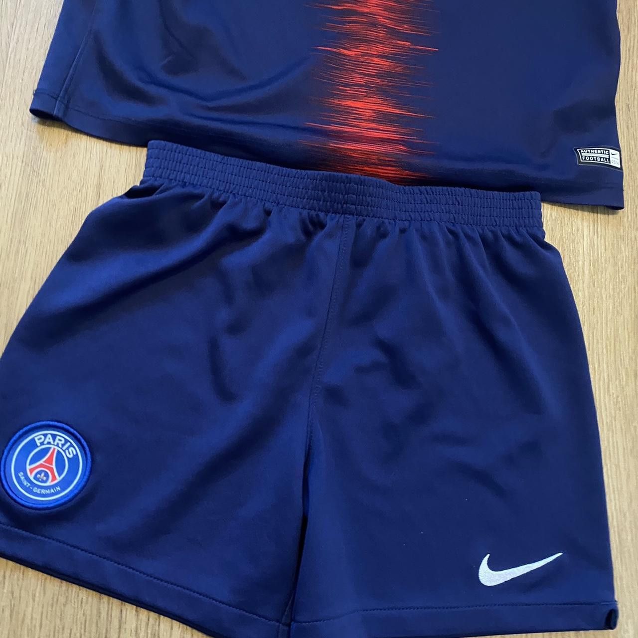 Nike 2018-19 Paris Saint Germain Psg Nike Shirt and Shorts Size US XXS / EU 40 - 4 Thumbnail