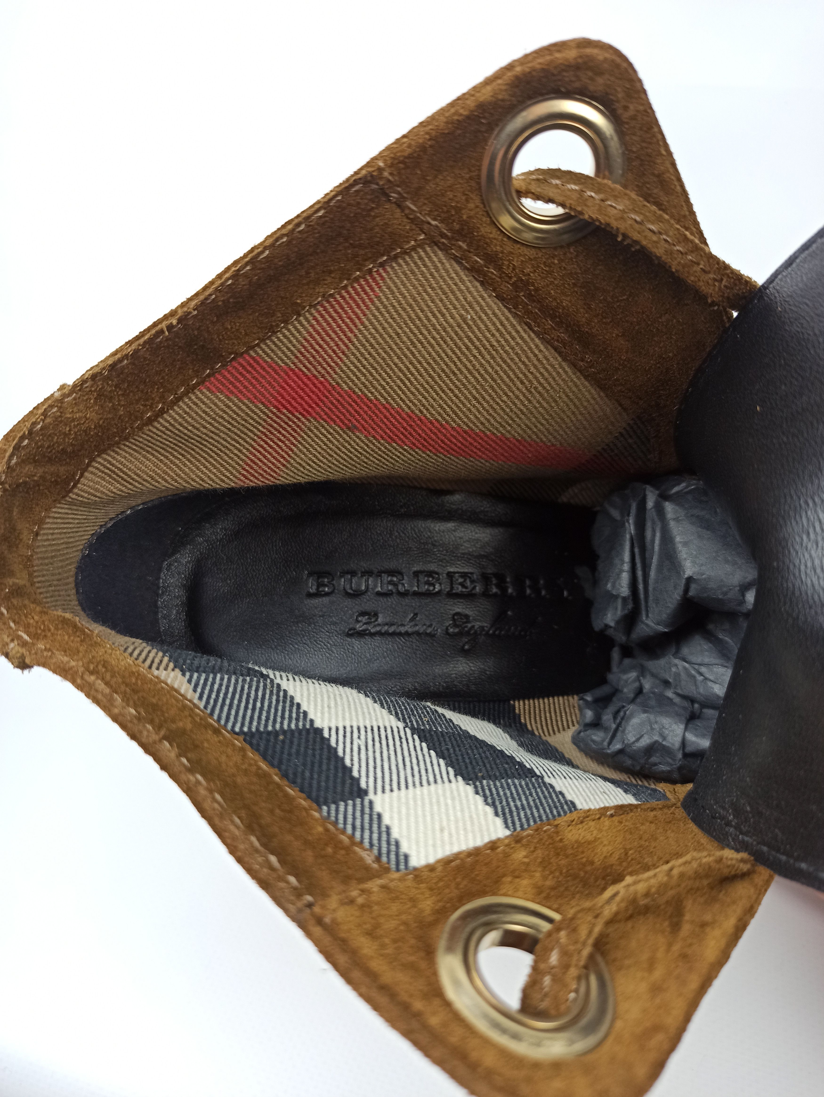 Burberry Burberry Suede Wedge Ankle Boots Size US 7.5 / IT 37.5 - 9 Thumbnail