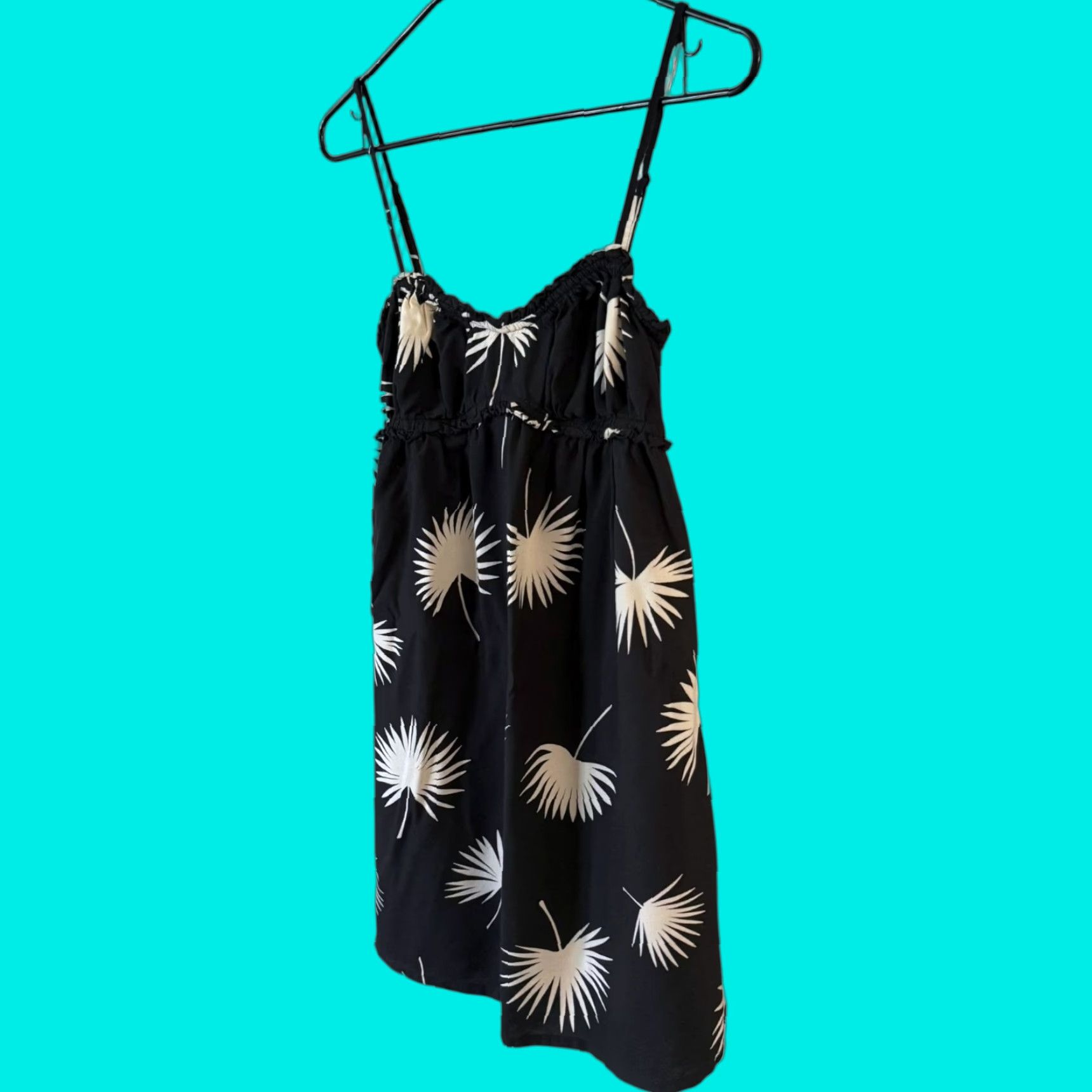 Volcom Volcom Palm Things Mini Cami Dress Black Smocked Sleeveless Women's Size S Size S / US 4 / IT 40 - 1 Thumbnail
