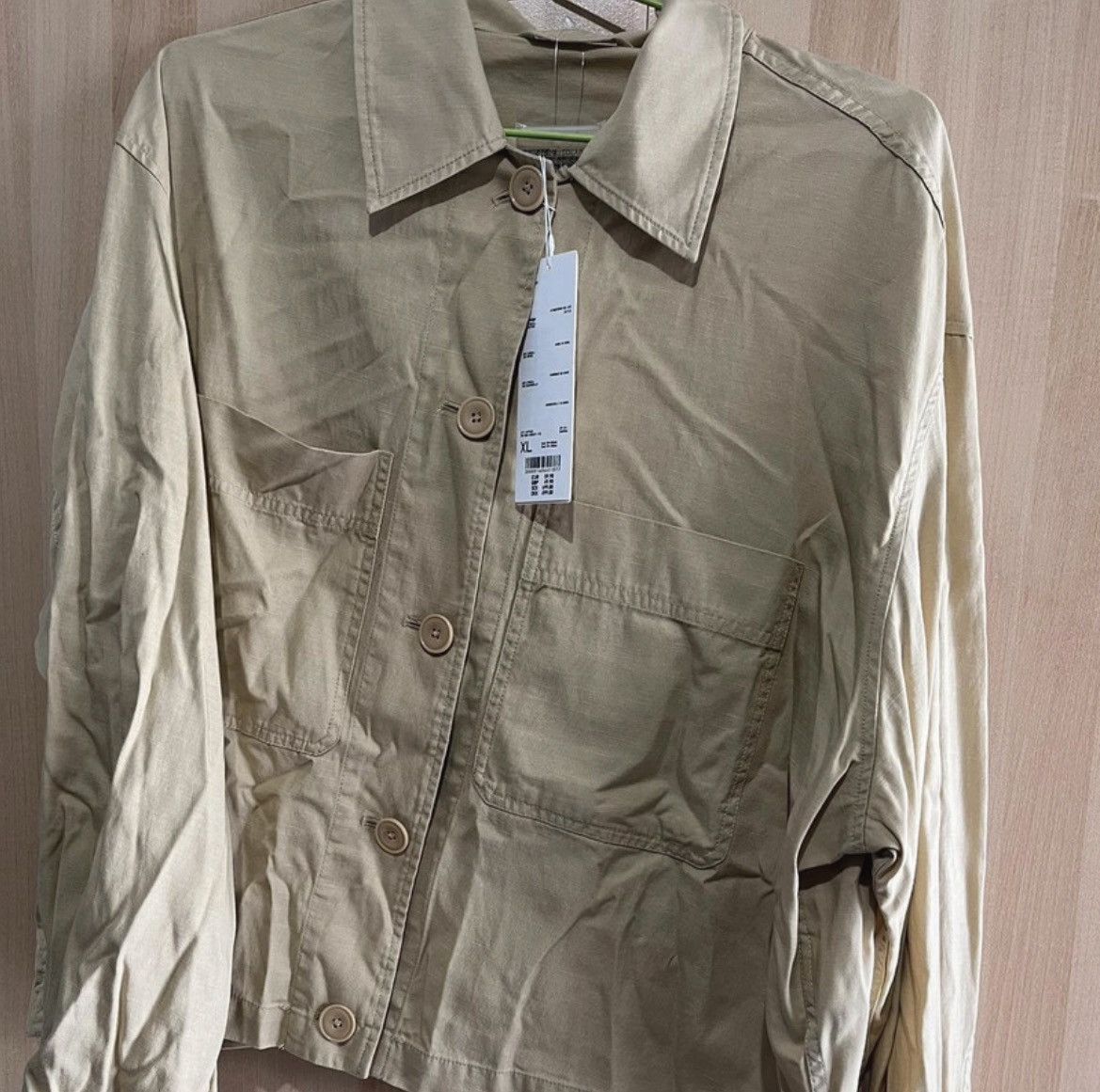 Uniqlo Uniqlo U Overshirt Jacket SS22 - Beige (XL) Size US XL / EU 56 / 4 - 4 Thumbnail