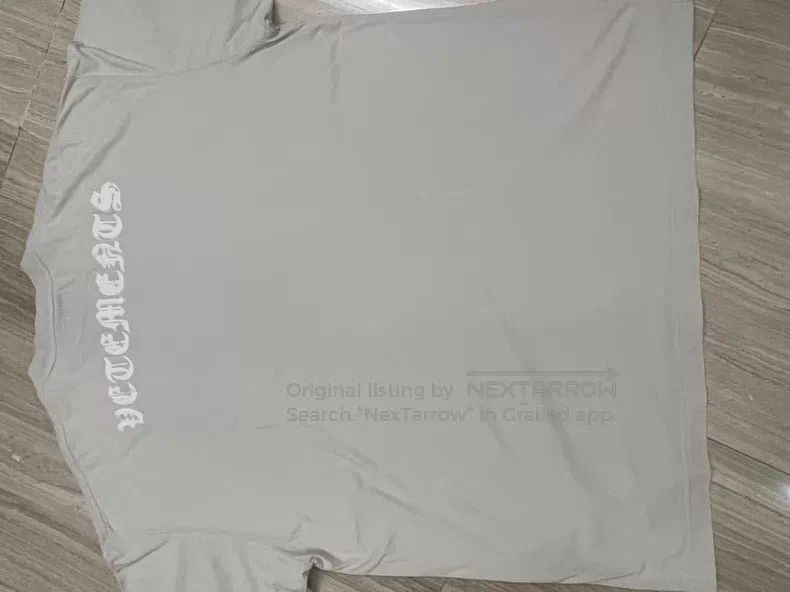 Vetements Vetements Short-sleeved T-shirt with Sanskrit Logo on the Size US L / EU 52-54 / 3 - 4 Thumbnail