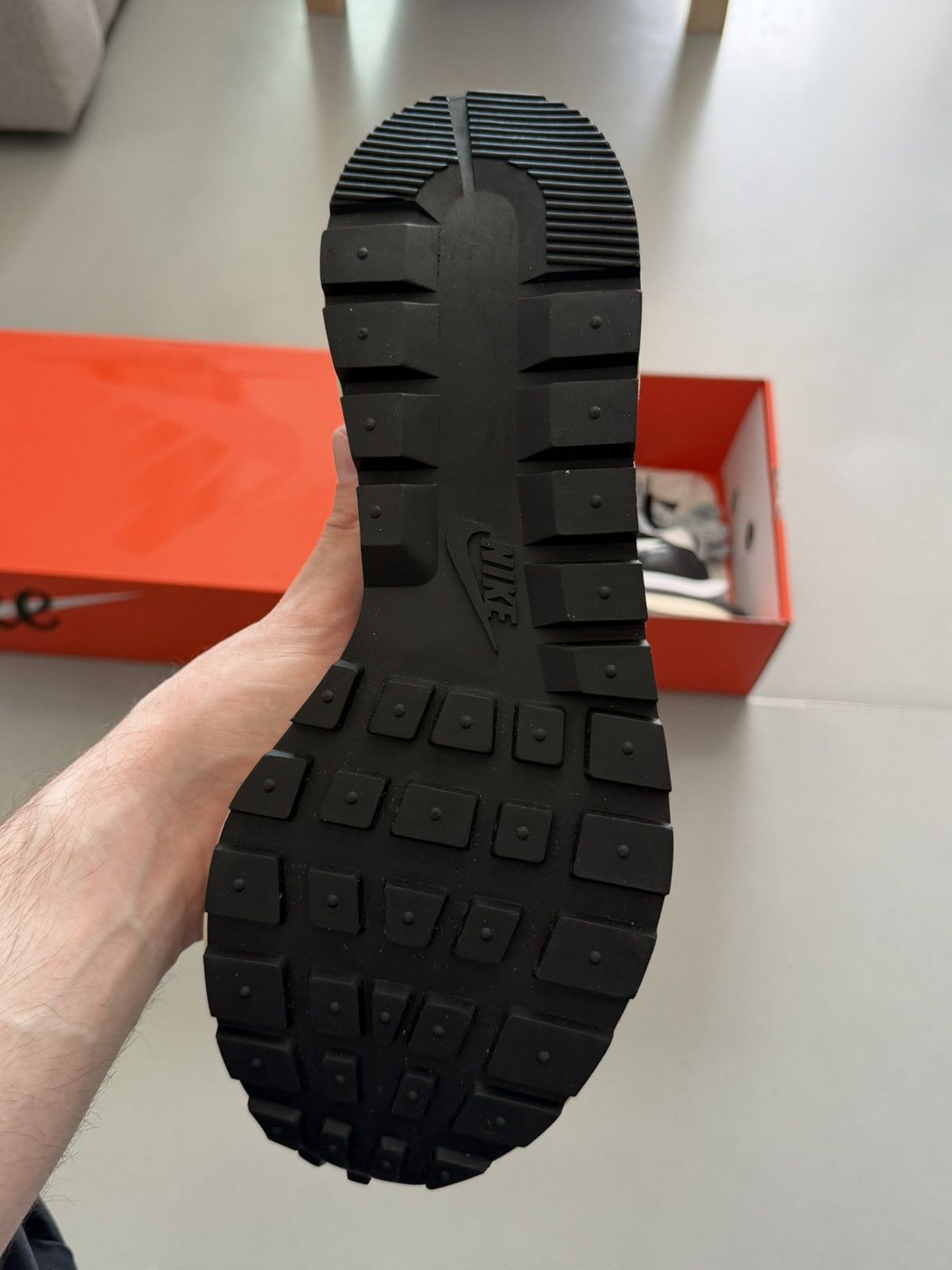 Nike × Sacai Nike Vaporwaffle Sacai Black White Size US 10 / EU 43 - 9 Thumbnail