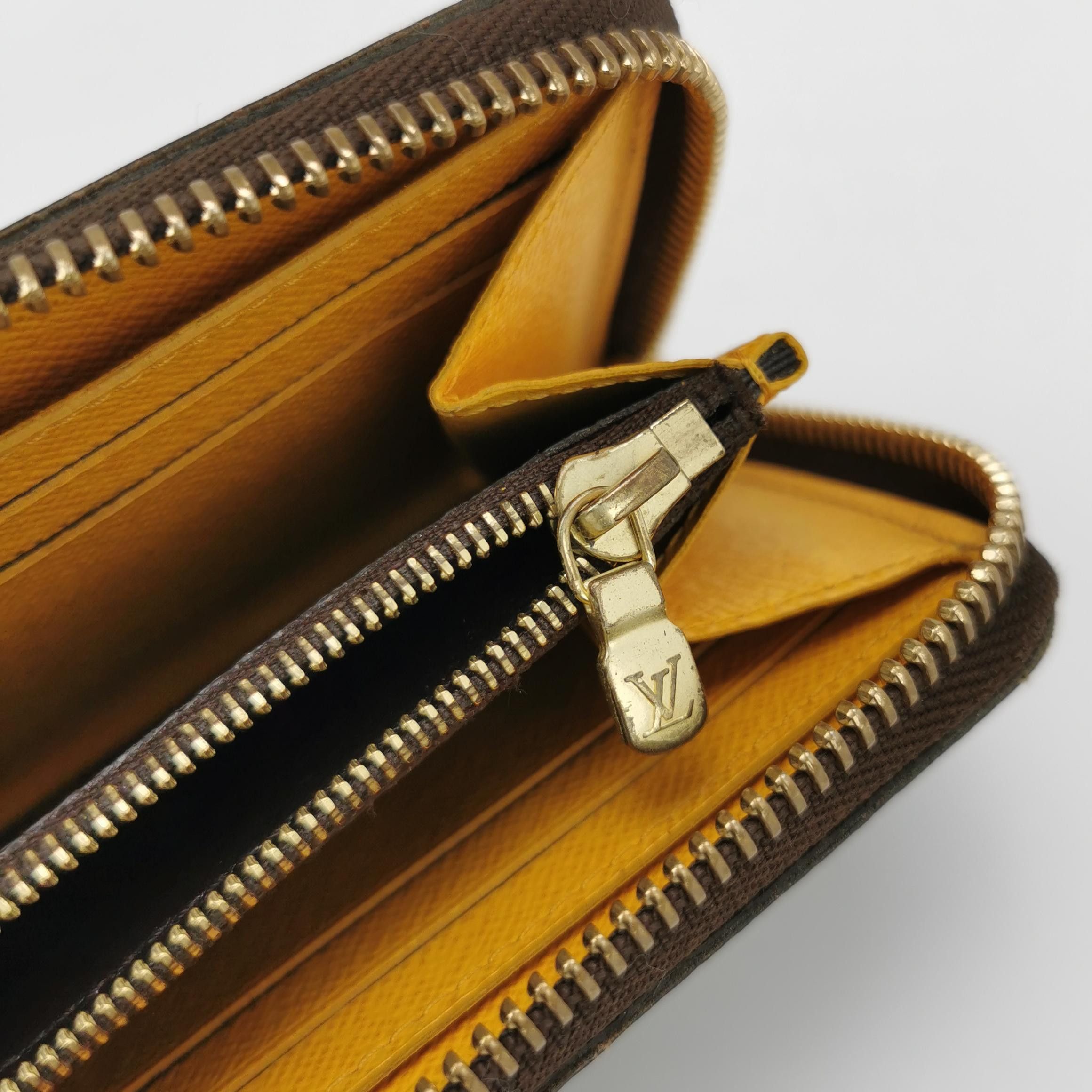 Louis Vuitton Louis Vuitton (LV) Clemence Zip Around Monogram Wallet -y25 Size ONE SIZE - 6 Thumbnail