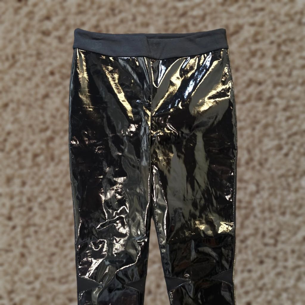 Karen Millen Karen Millen Pants Womens Size 6 Black High Shine Skinny Pull On Club Casual Knit Polyester Slendre Regular Inseam 29" Ankle Women's Pants Size 28" / US 6 / IT 42 - 1 Thumbnail