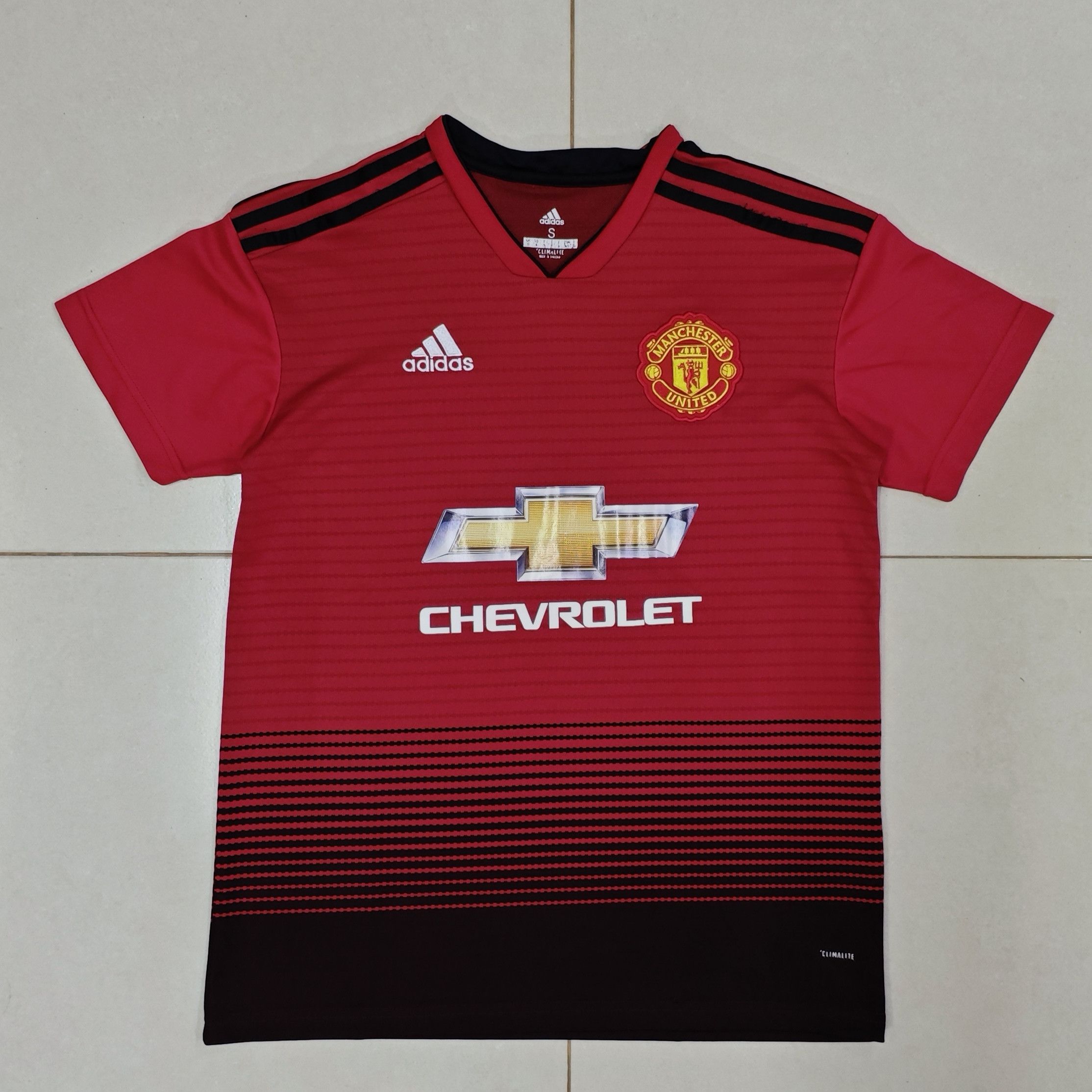 Adidas ADIDAS X MANCHESTER UNITED Chevrolet 18/19 Home Jersey S Size US S / EU 44-46 / 1 - 3 Thumbnail
