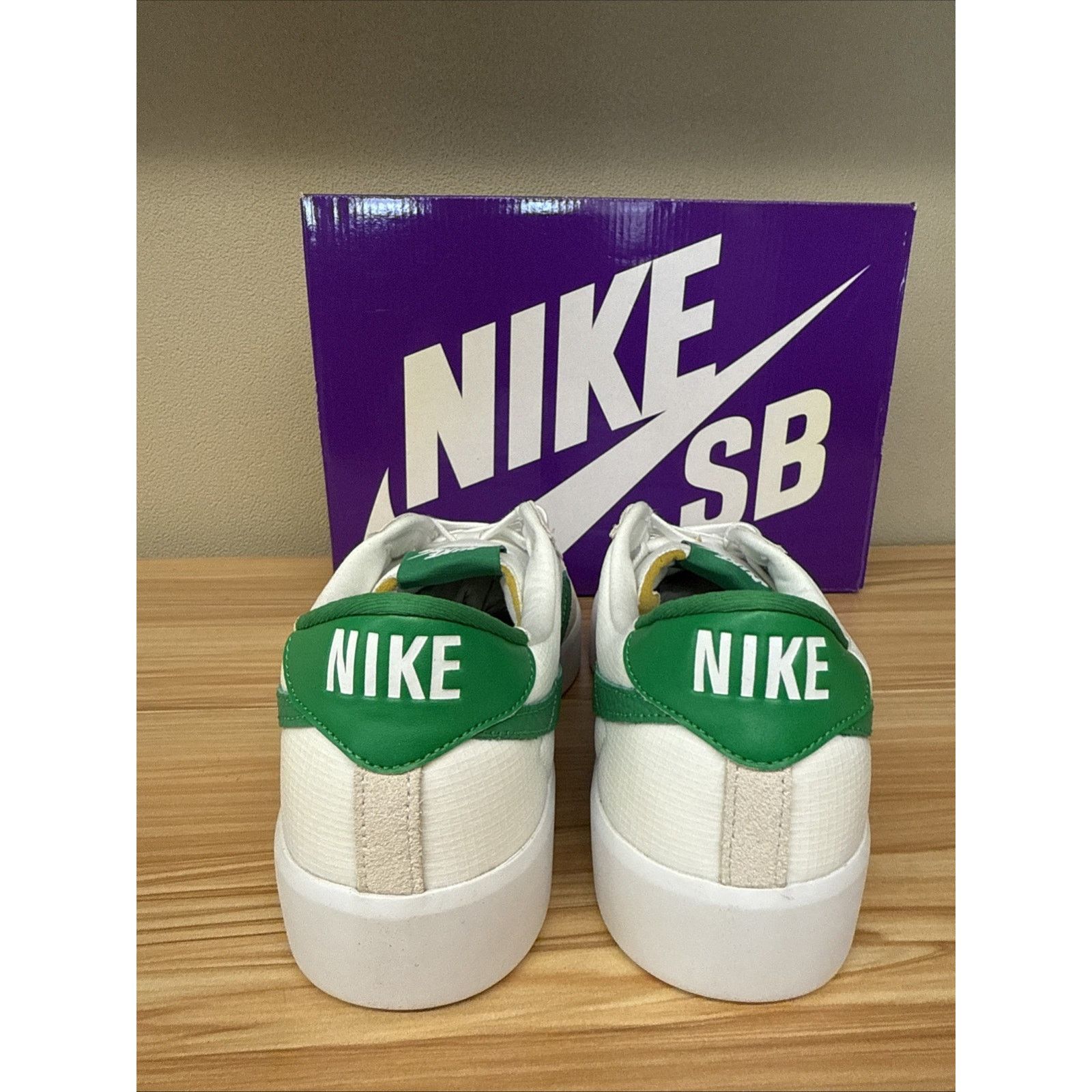 Nike Size 11 - Nike Bruin React SB White Lucky Green Size US 11 / EU 44 - 4 Thumbnail