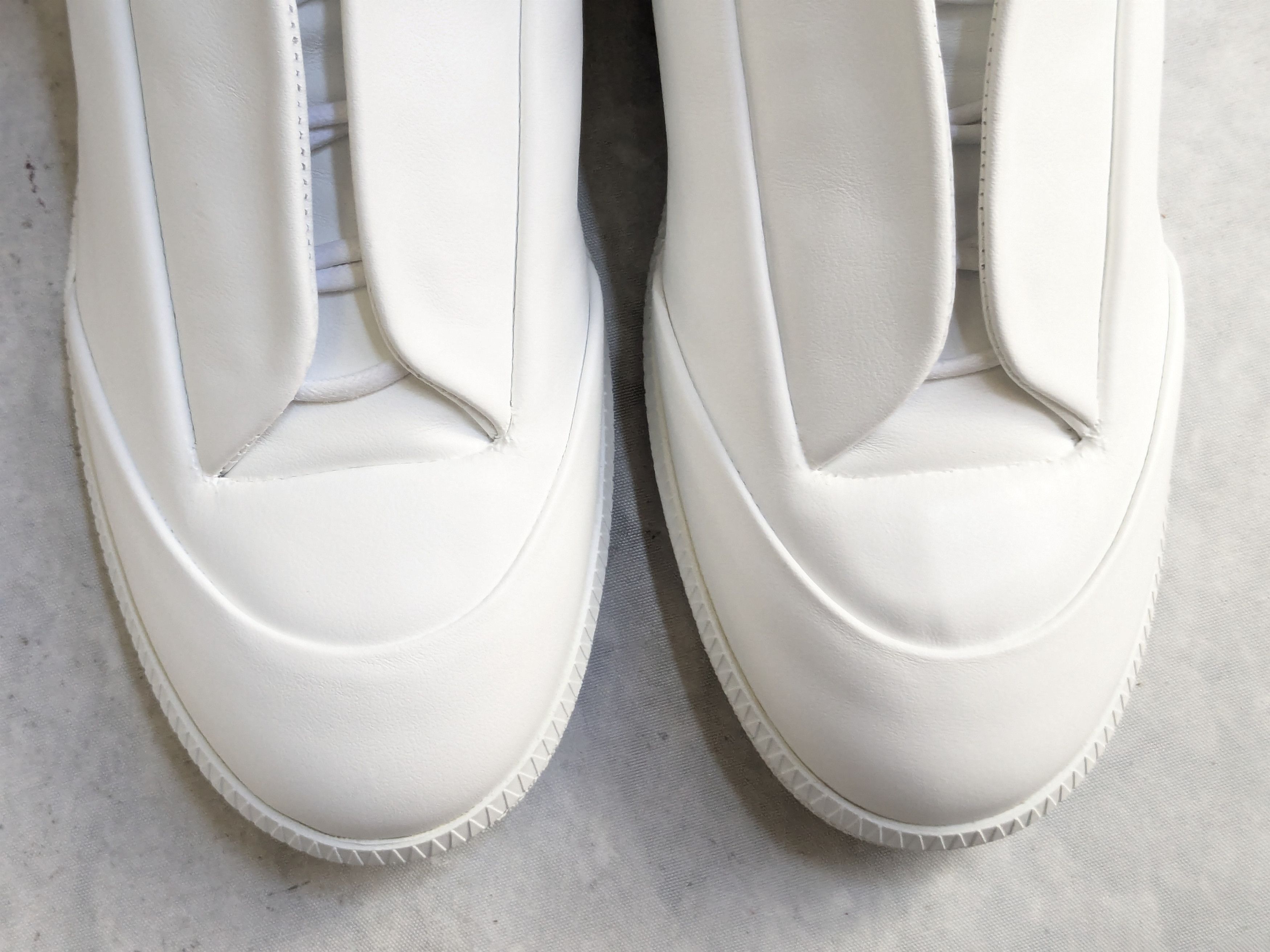 Maison Margiela Maison Margiela Future Sneakers White 11 44 High Tops Size US 11 / EU 44 - 3 Thumbnail