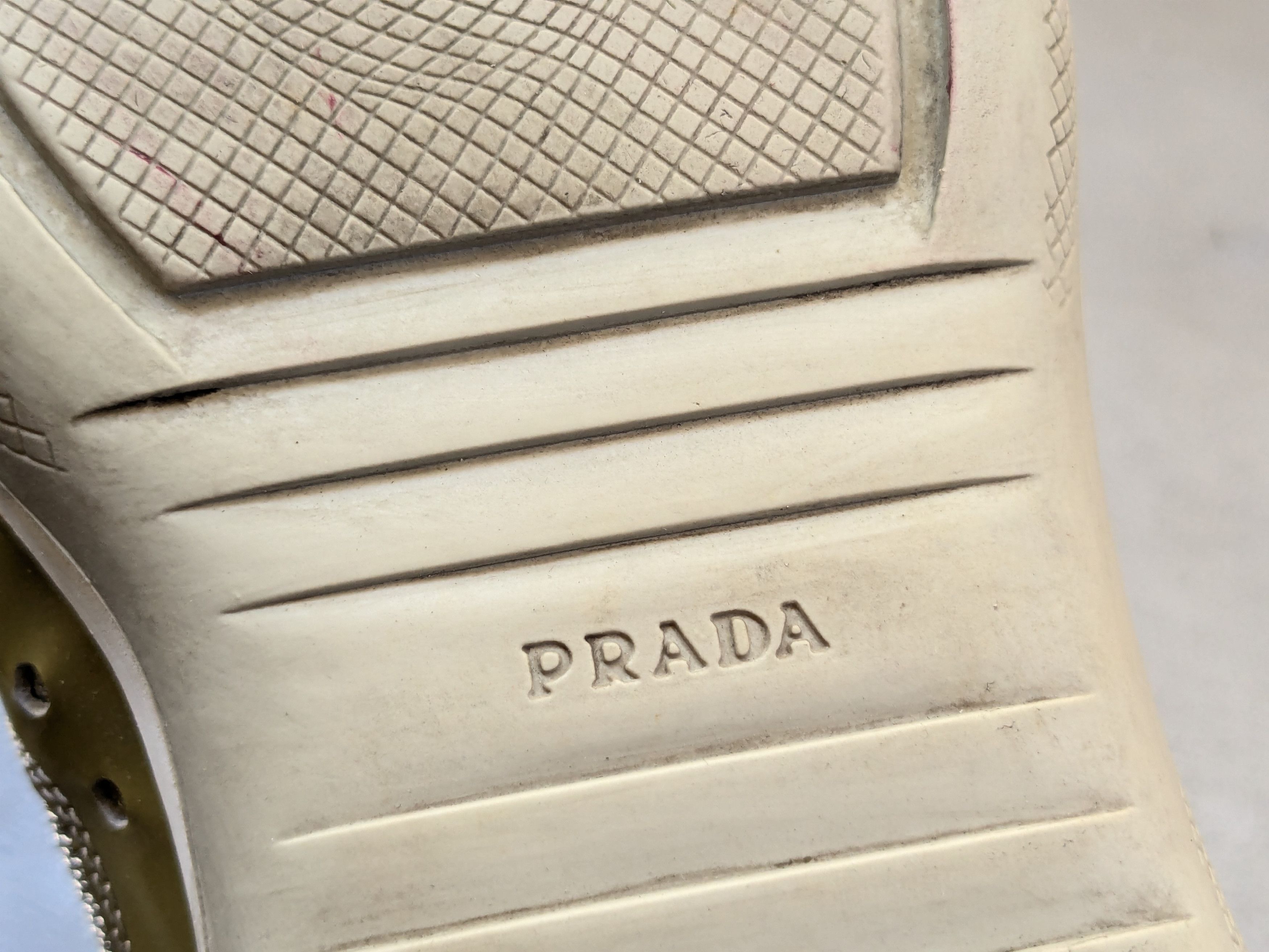 Prada Prada America's Cup Olive Green 11 Patent Leather Silver Low Size US 11 / EU 44 - 18 Thumbnail
