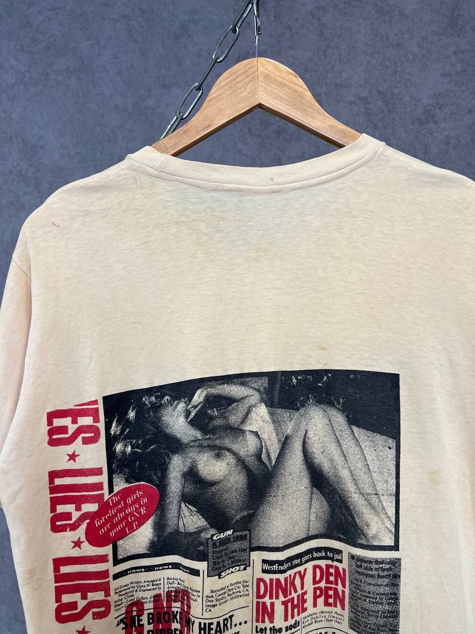 Band Tees Guns N’ Roses 1988 single stitch vintage rock band tee Size US S / EU 44-46 / 1 - 10 Thumbnail