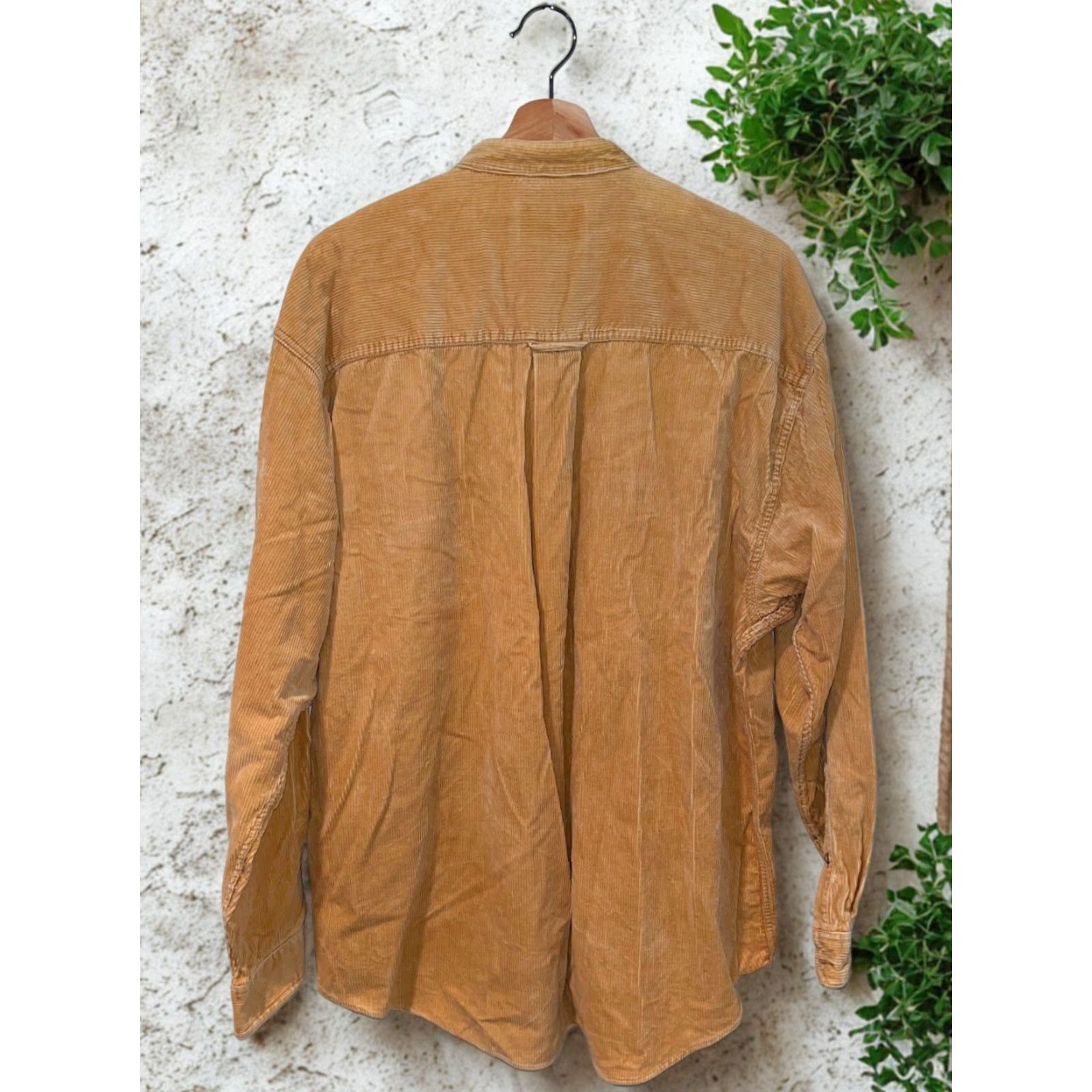 Eddie Bauer VINTAGE Eddie Bauer Band Collar Corduroy Shirt Mens XL Mustard Yellow EUC Size US L / EU 52-54 / 3 - 7 Thumbnail