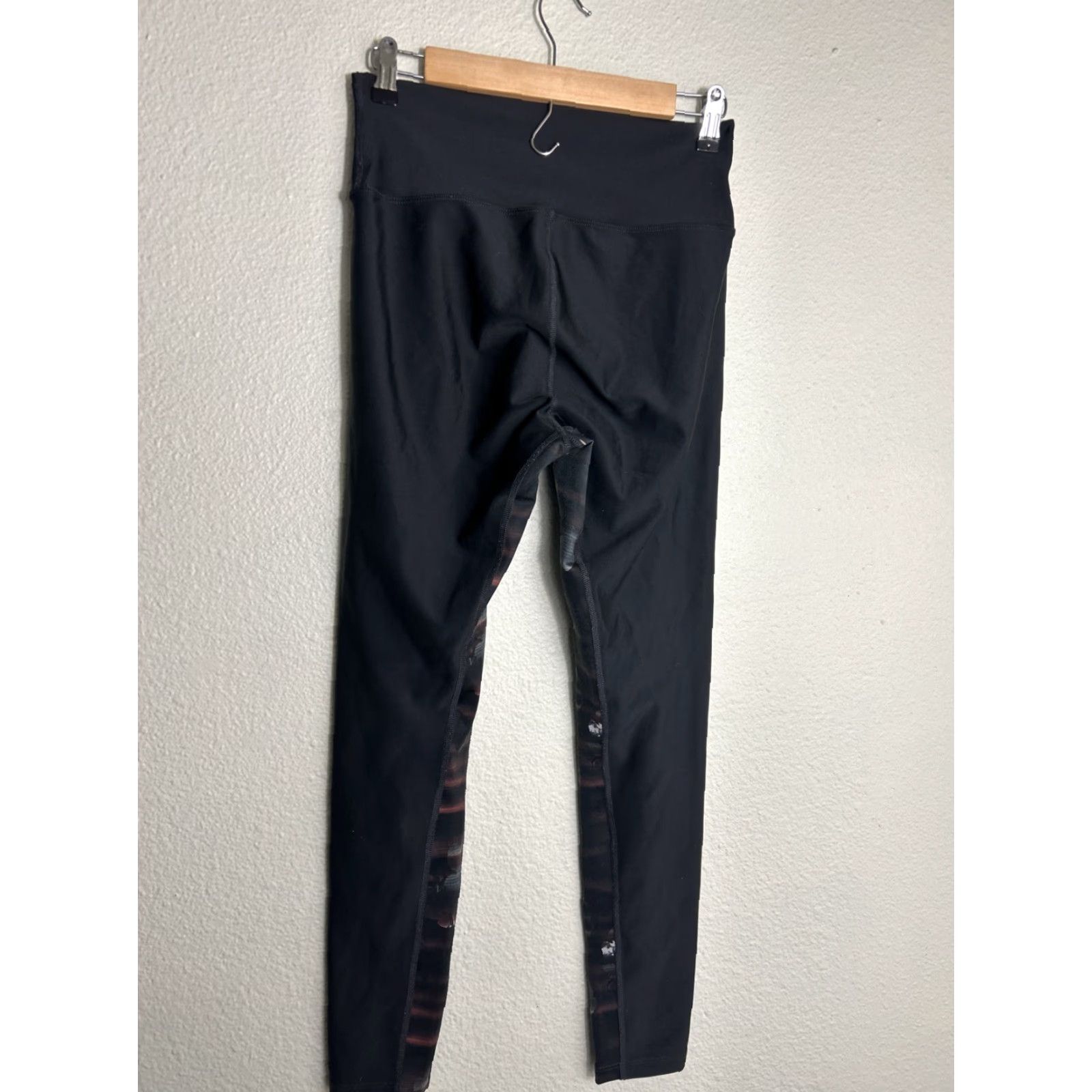 Vintage VINTAGE Peleton Women Leggings Capri 26x28 Black Spandex Polyester L Womens Size 36" / US 14 / IT 50 - 6 Thumbnail