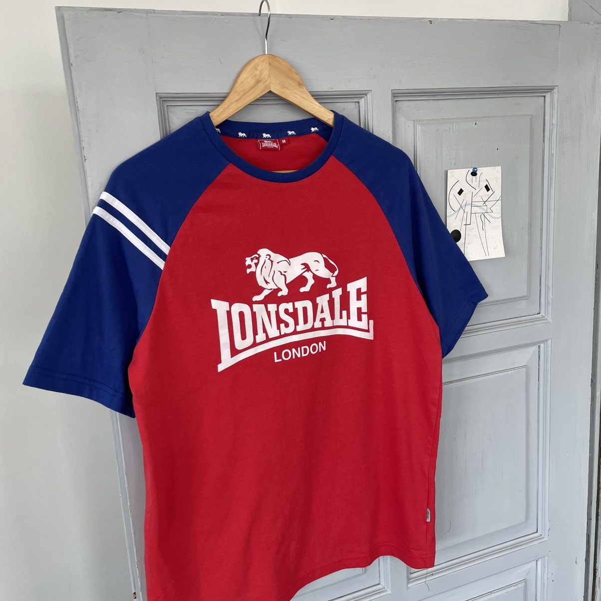 Lonsdale × Vintage Vintage Lonsdale London T-shirt Size M style Y2k Size US M / EU 48-50 / 2 - 4 Thumbnail