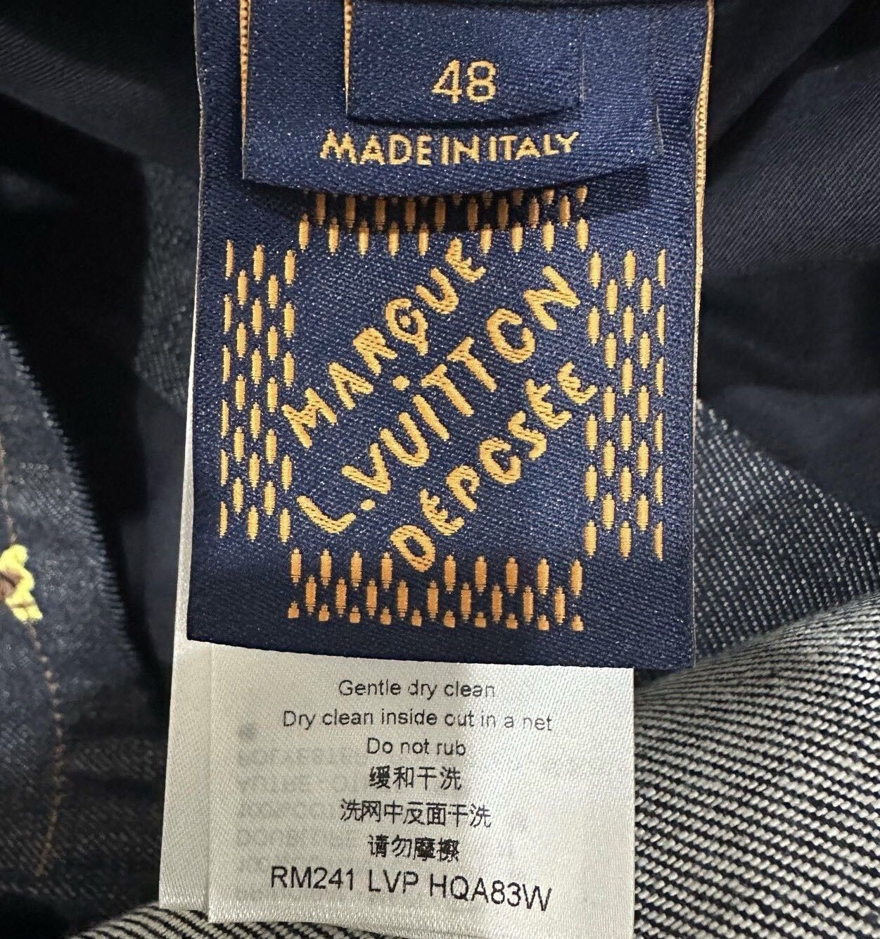 Louis Vuitton Louis Vuitton Pharrell 48 Portrait Embroidered Denim Jacket Size US M / EU 48-50 / 2 - 7 Thumbnail