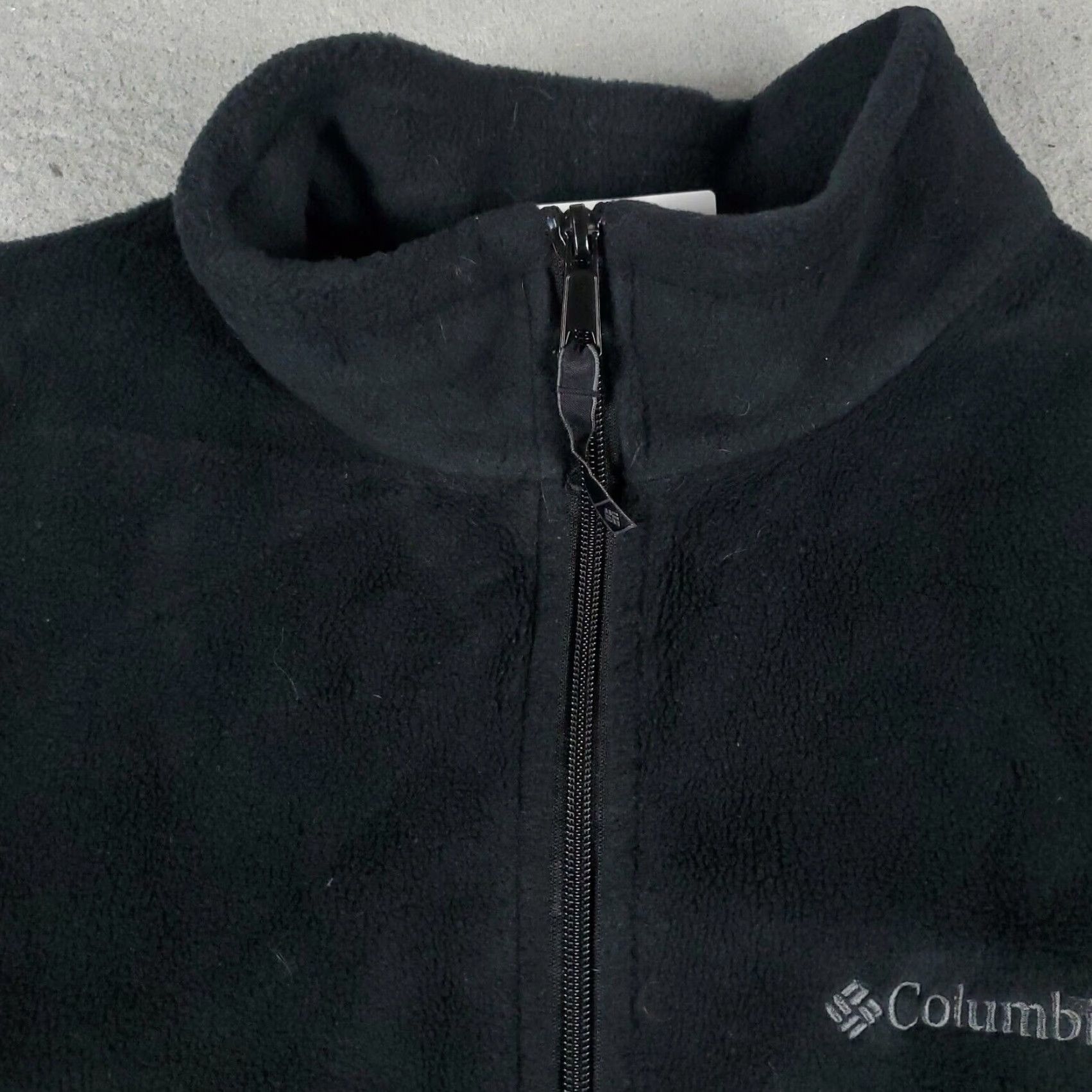 Vintage Columbia Sweater Shirt Men Large Black Full Zip Fleece Pockets Logo Vintage No Size US L / EU 52-54 / 3 - 2 Thumbnail