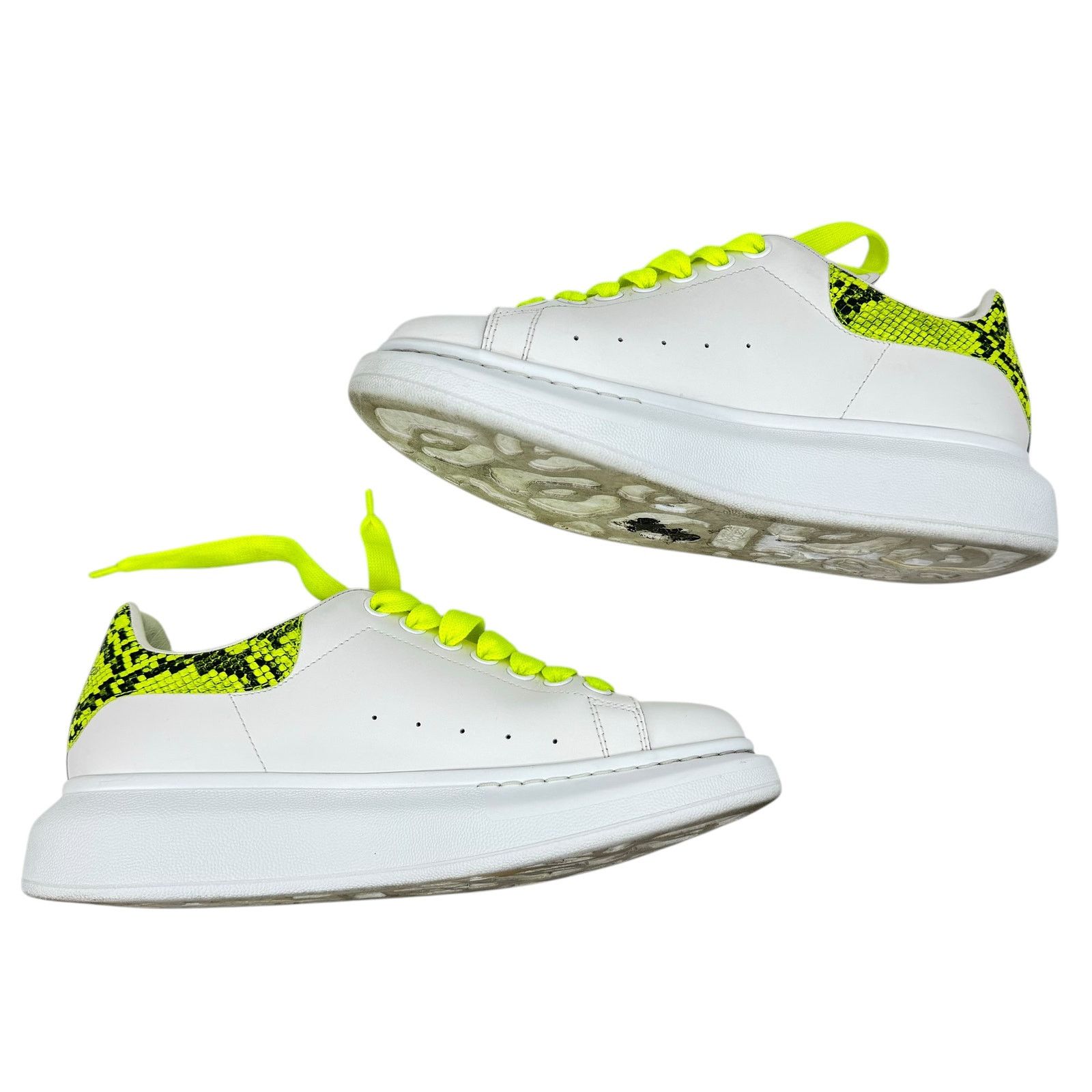 Alexander McQueen Alexander Mcqueen Oversized Python Print Sneakers Leather Size US 10.5 / IT 40.5 - 6 Thumbnail
