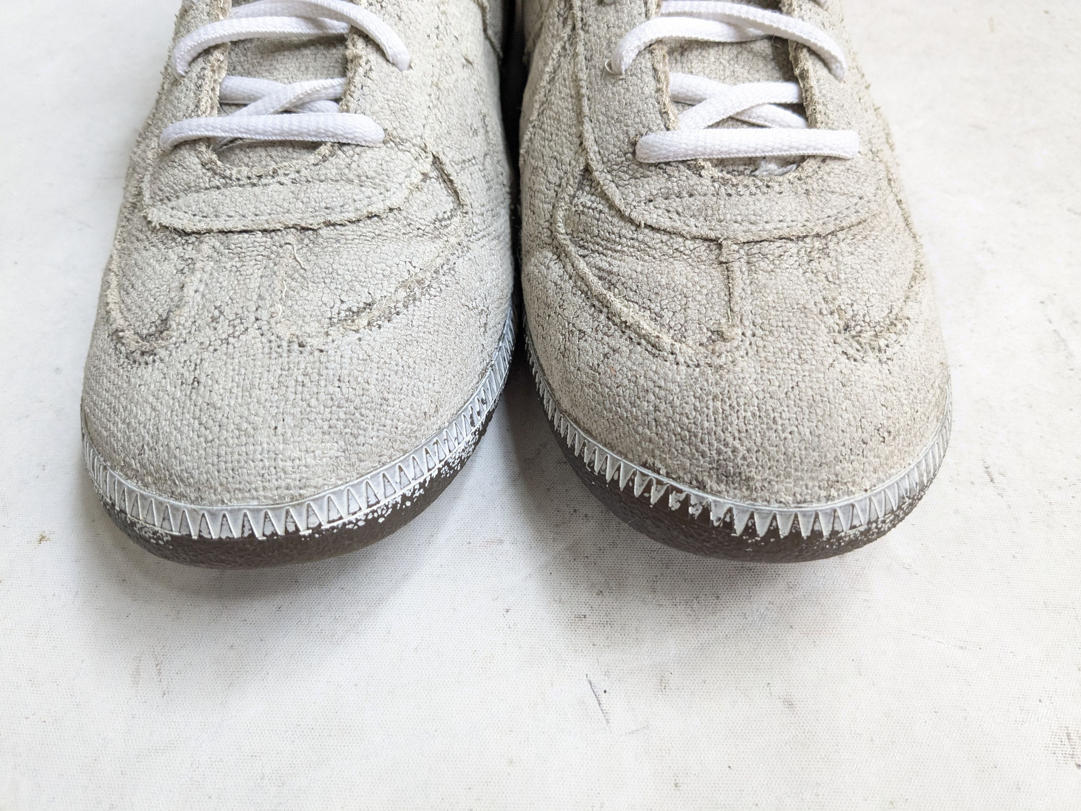 Maison Margiela Maison Margiela GAT Replica White Paint Canvas 9 42 Size US 9 / EU 42 - 5 Thumbnail