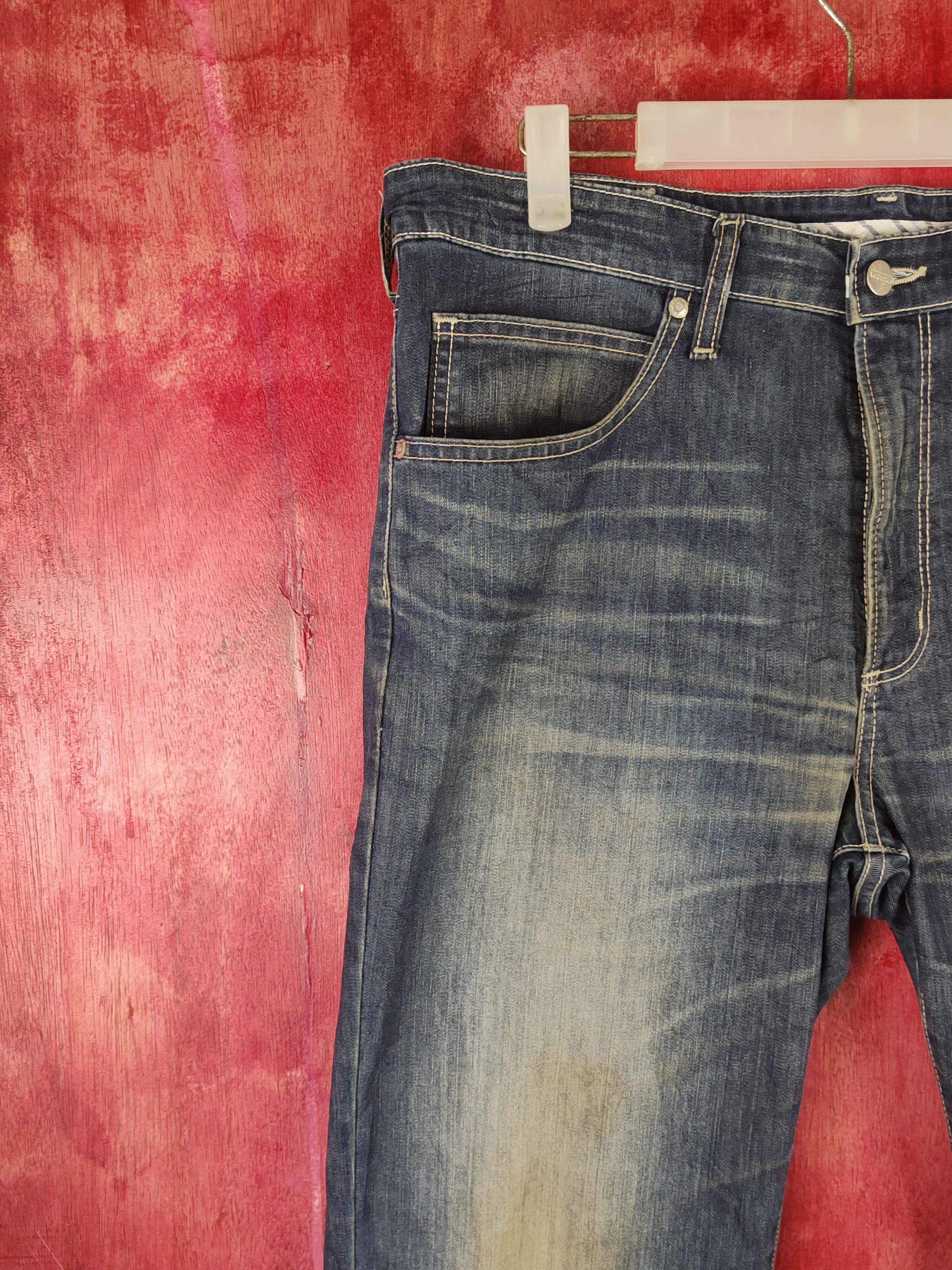 Japanese Brand Wrangler Dark Blue Distressed Ripped Jeans #S1663 Size US 34 / EU 50 - 3 Thumbnail