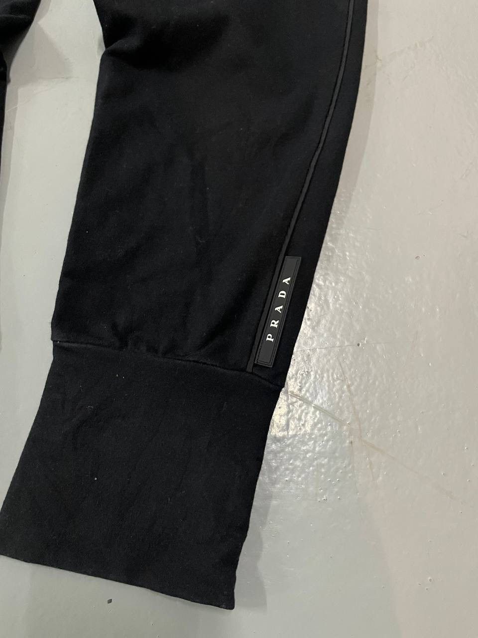 Prada PRADA JOGGER PANTS LUXURY Size 27" / US 4 / IT 40 - 4 Thumbnail