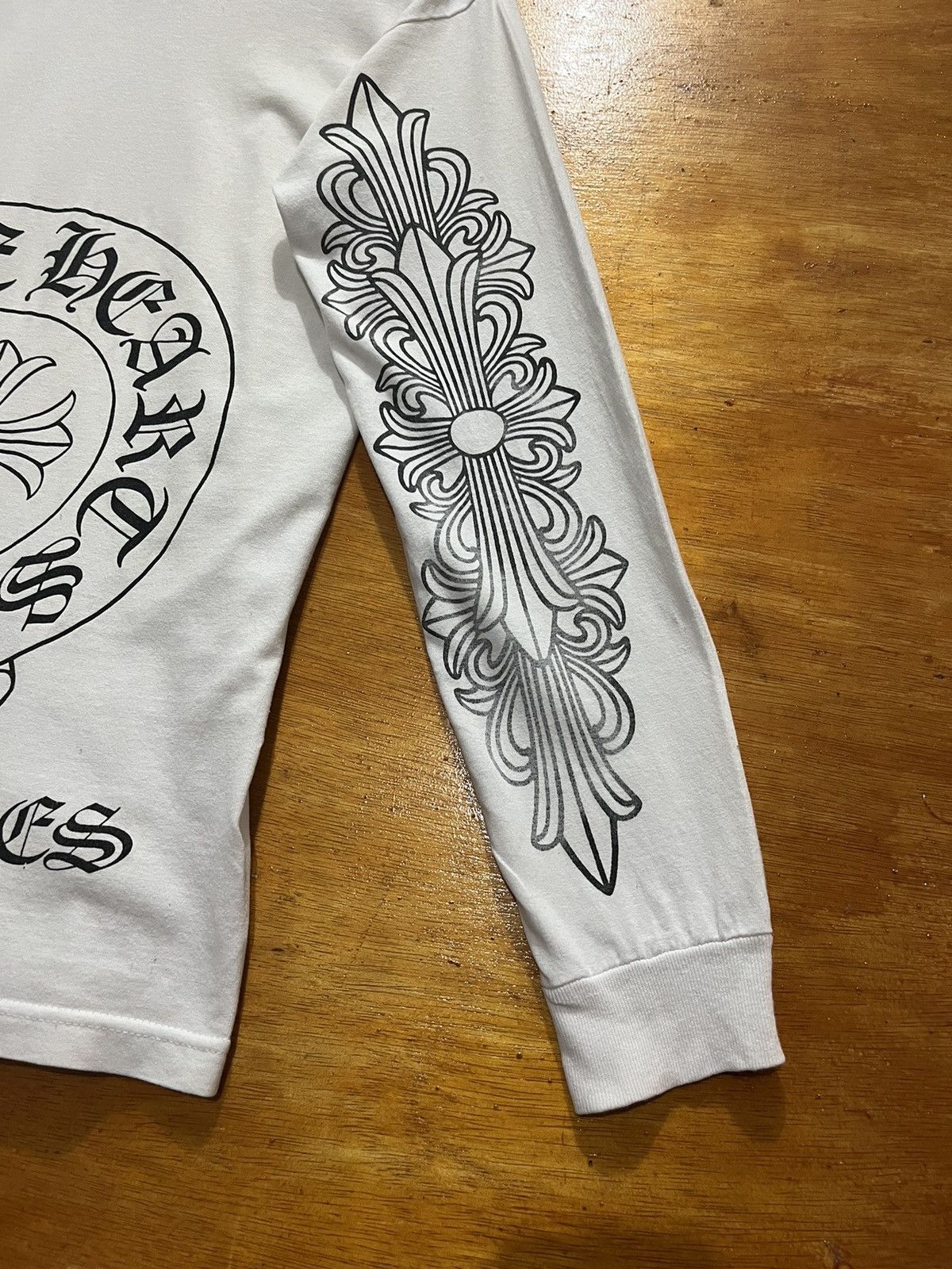 Chrome Hearts Authentic Chrome Hearts Los Angeles Floral Long Sleeve Size US S / EU 44-46 / 1 - 3 Thumbnail