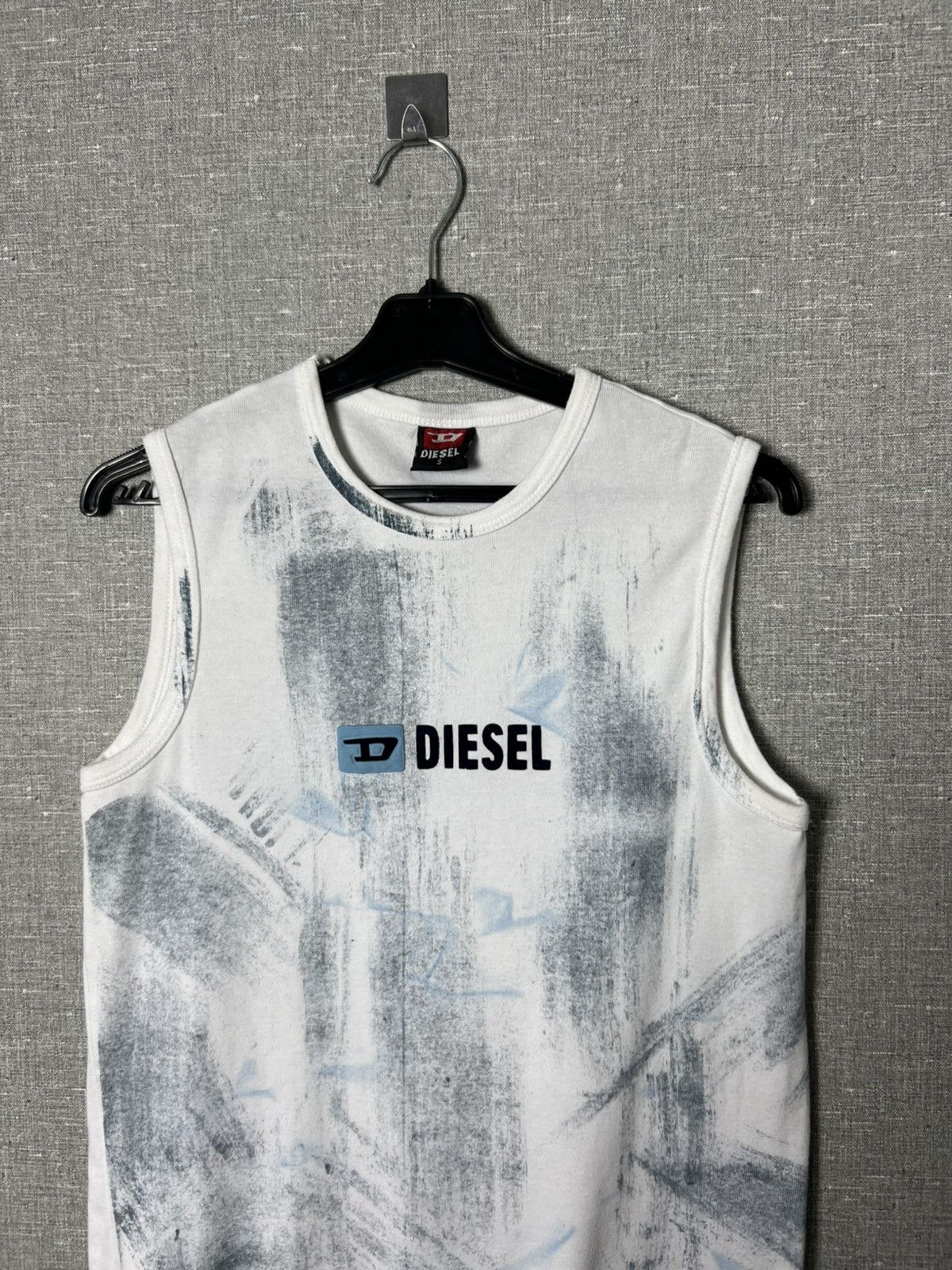 Diesel Diesel Sleeveless Abstract Distressed Print Center Logo Tank Size US S / EU 44-46 / 1 - 2 Thumbnail