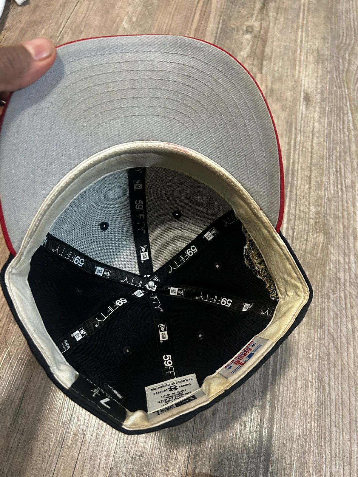 MLB Atlanta Braves 1995 World Series Hat Size ONE SIZE - 6 Thumbnail