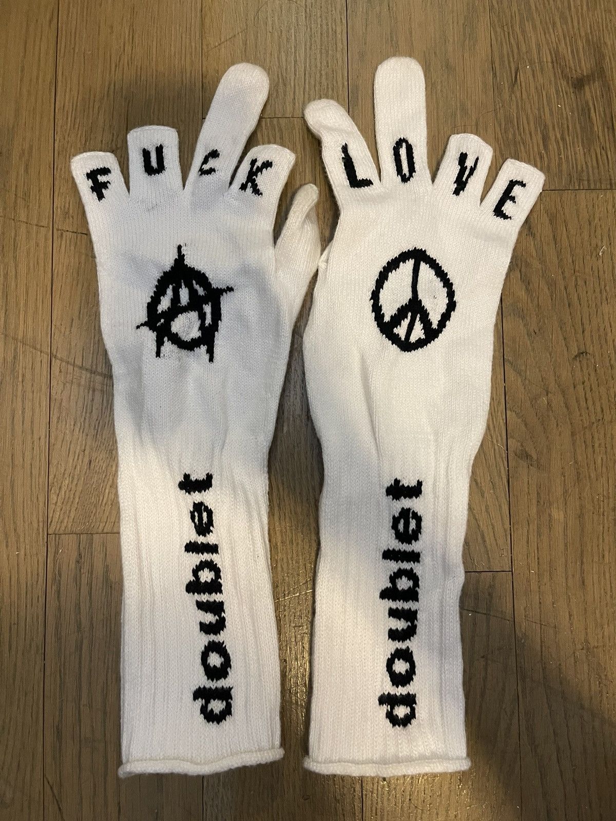 Doublet Doublet love fuck finger signs gloves | Grailed