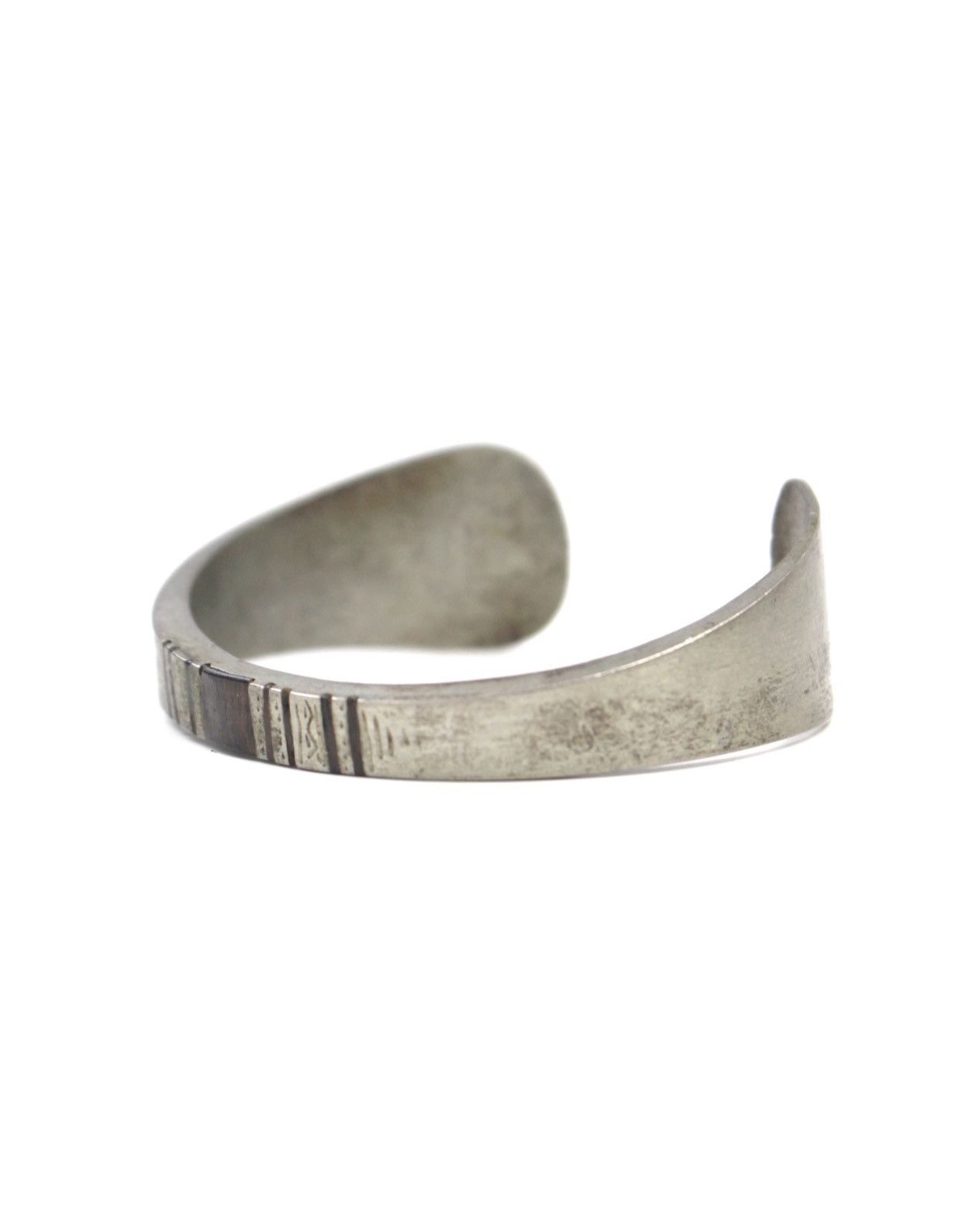 Vintage 2000S JAPANESE MADE HAND-ETCHED CUFF BRACELET Size ONE SIZE - 3 Thumbnail
