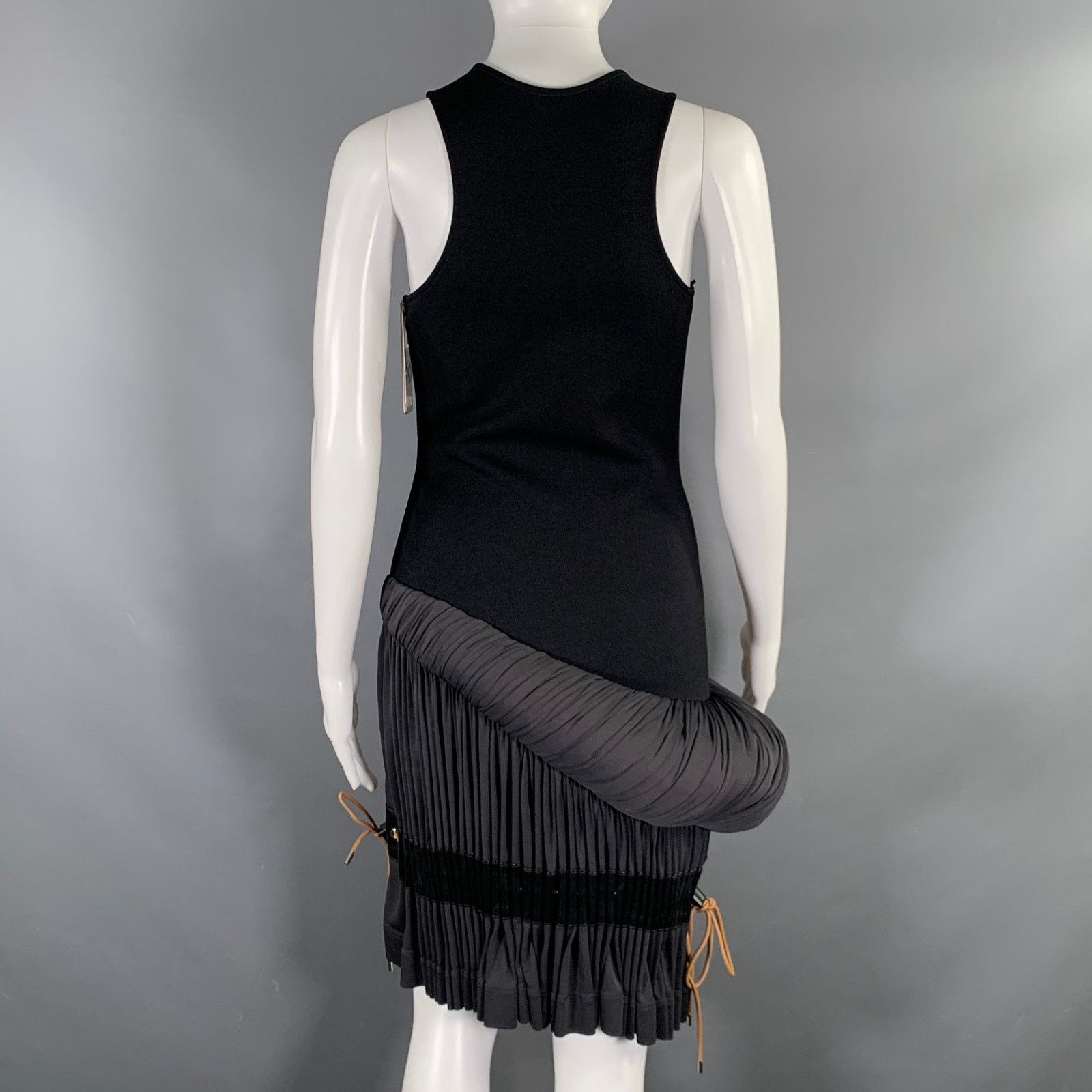 Louis Vuitton Louis Vuitton XS Black Grey Viscose Polyamide Silk Dress Size XS / US 0-2 / IT 36-38 - 6 Thumbnail