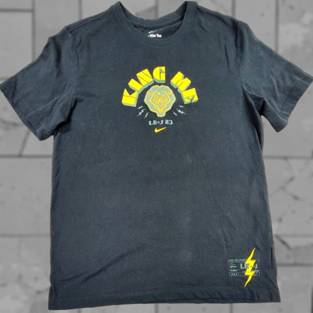 Nike VINTAGE Nike Dri-fit LeBron "King Me" Men's Basketball T-shirt Black Short Sleeve Sz L Size US L / EU 52-54 / 3 - 1 Thumbnail