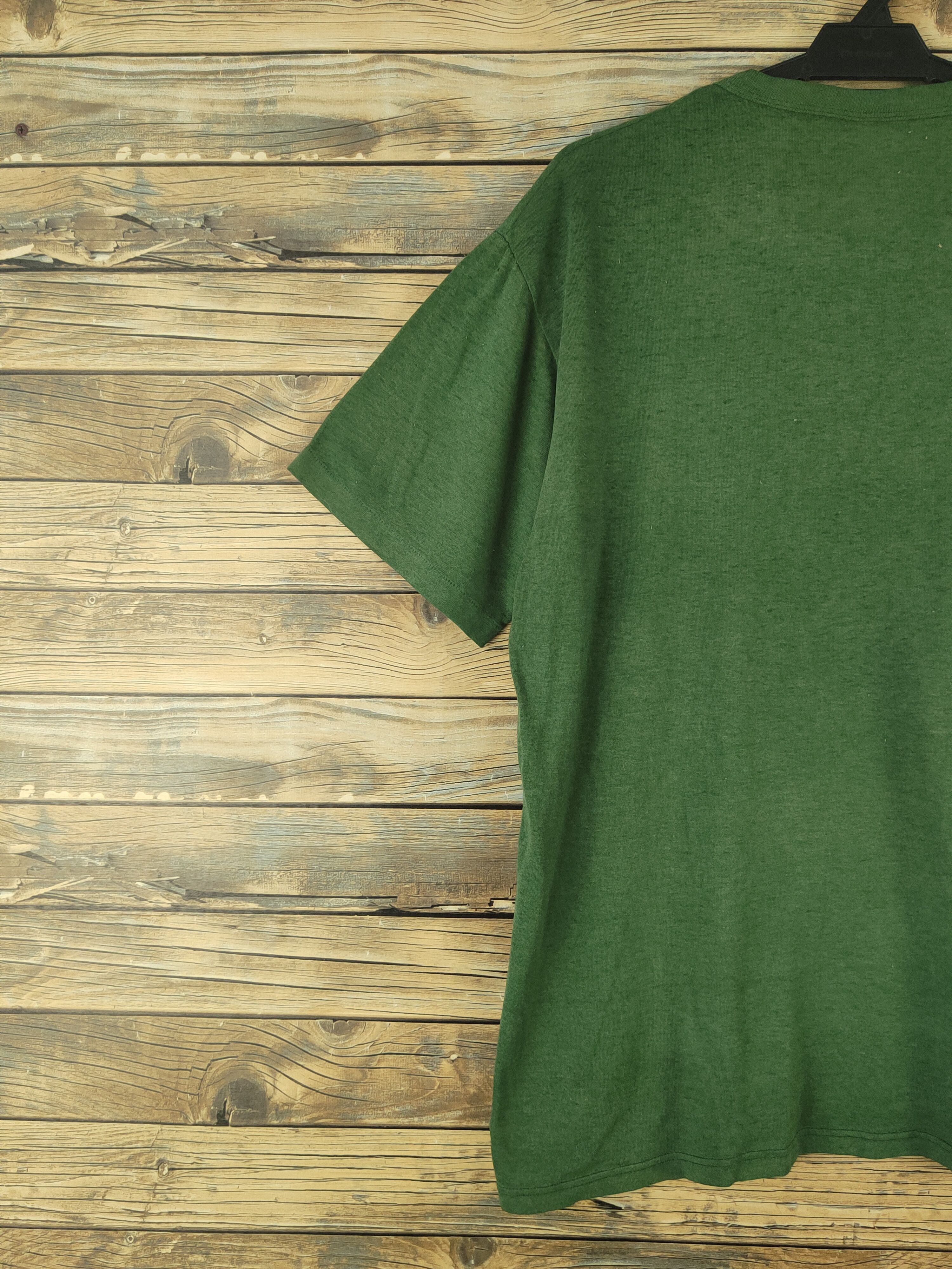 Vintage DL 90' vintage safari Russell Athletic Green T-shirt #1802 Size US L / EU 52-54 / 3 - 10 Thumbnail