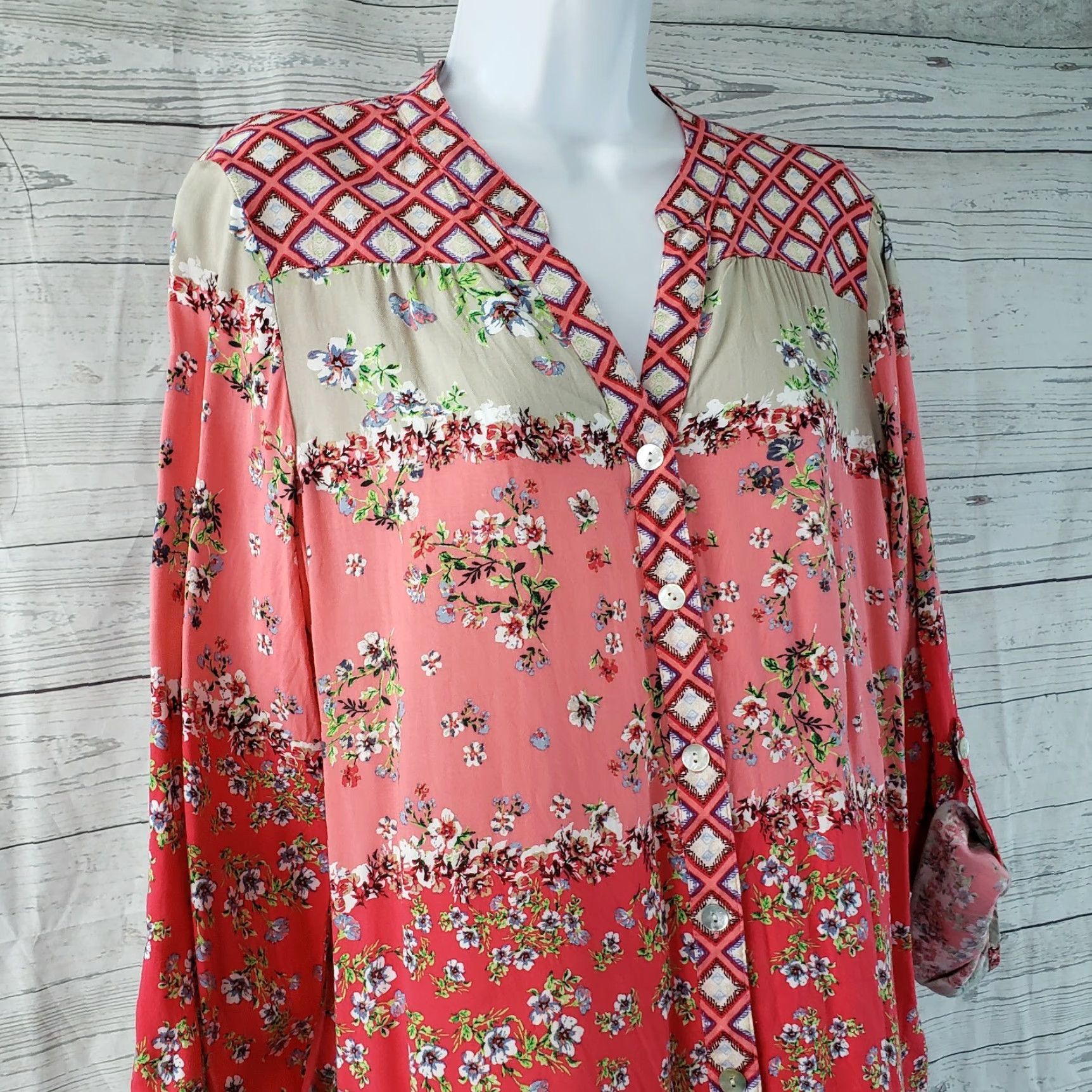 Olive Olive Hill Womens Button Front Shirt Sz M Pink Floral Long Sleeve Rayon Size M / US 6-8 / IT 42-44 - 2 Thumbnail