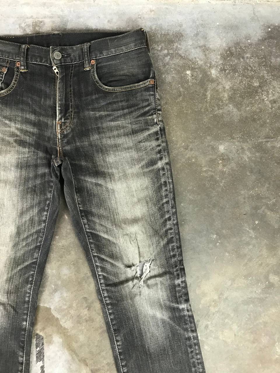Japanese Brand × Levi's × Vintage Vintage levis distressed denim pants Size US 32 / EU 48 - 4 Thumbnail