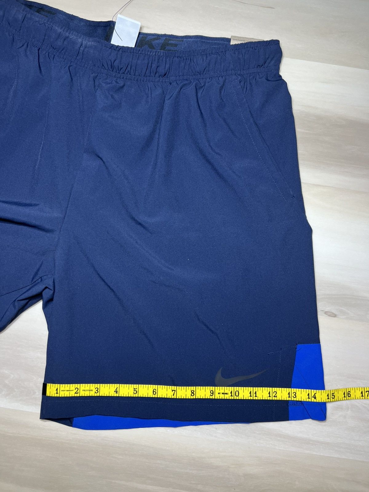 Nike Nike Mens XXL Woven Training Shorts Blue Dri Fit Performance Size US 38 / EU 54 - 6 Thumbnail