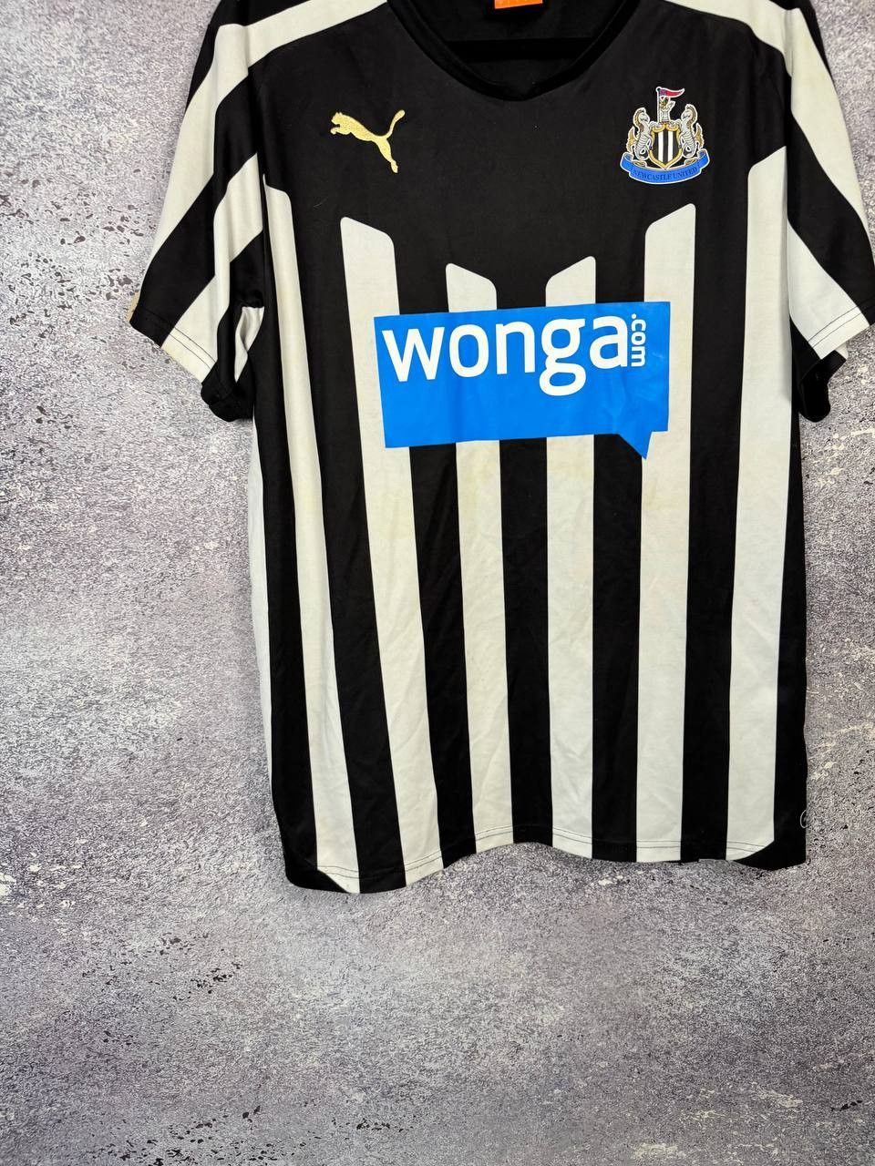 Puma × Vintage Newcastle United 2014/15 Puma Soccer Jersey Large Size US L / EU 52-54 / 3 - 4 Thumbnail