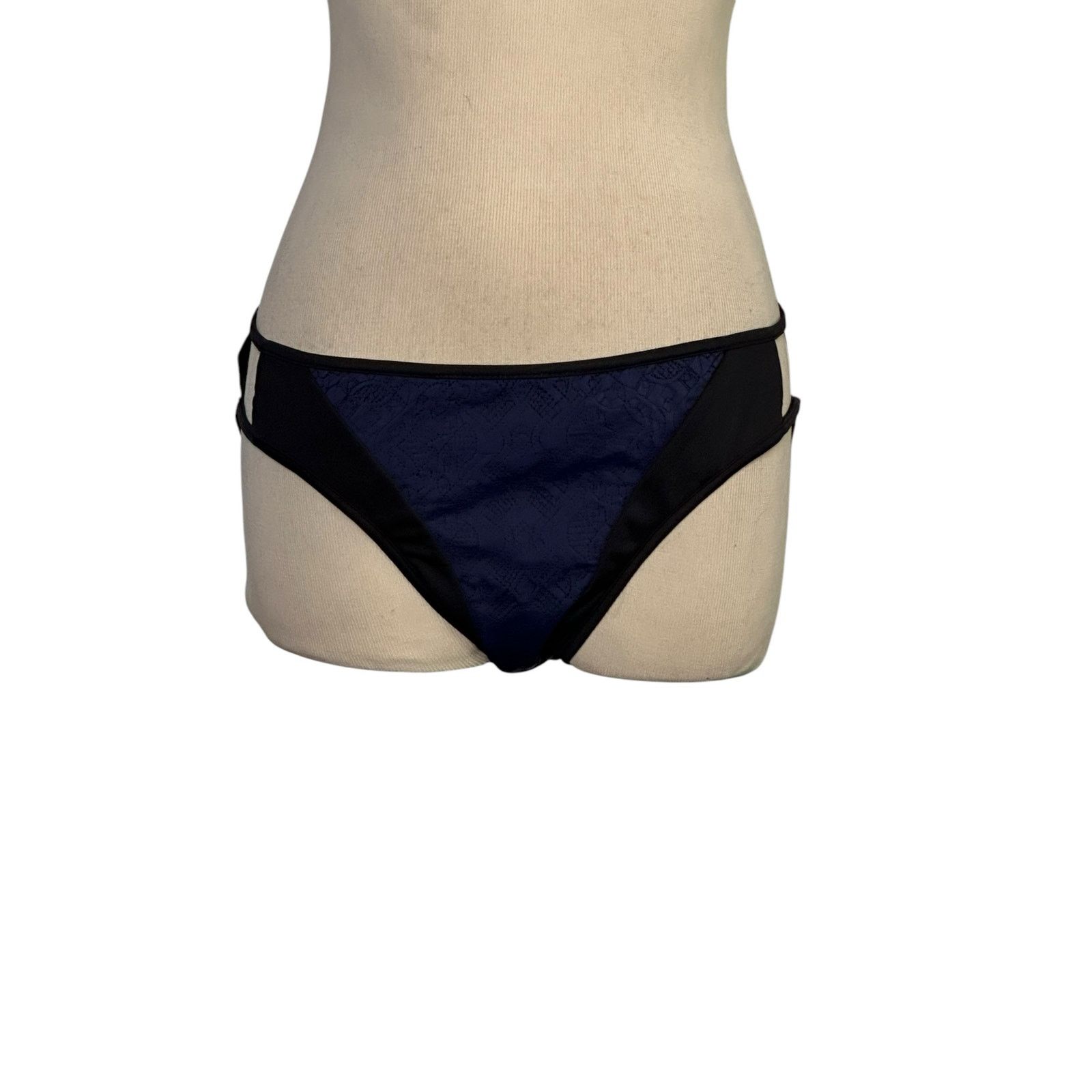 Jonathan Simkhai Jonathan Simkhai navy blue bikini bottom size Medium Size ONE SIZE - 13 Thumbnail