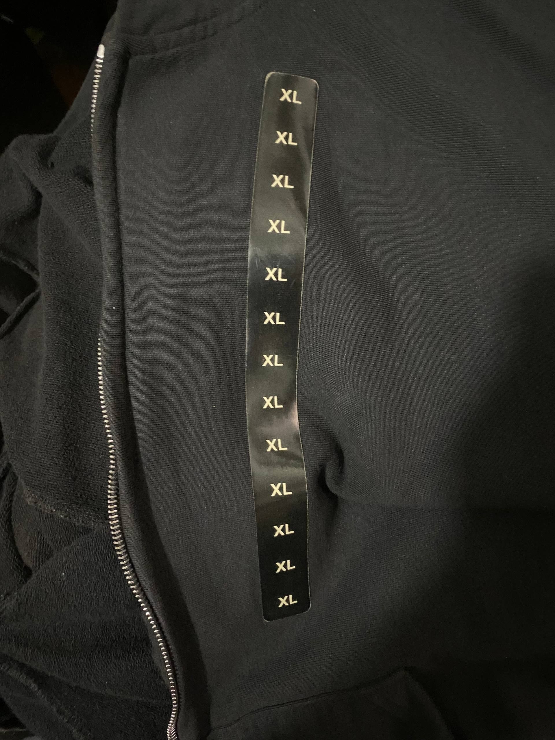 Balenciaga Balenciaga Sticker Zip-up Hoodie Size US M / EU 48-50 / 2 - 3 Thumbnail