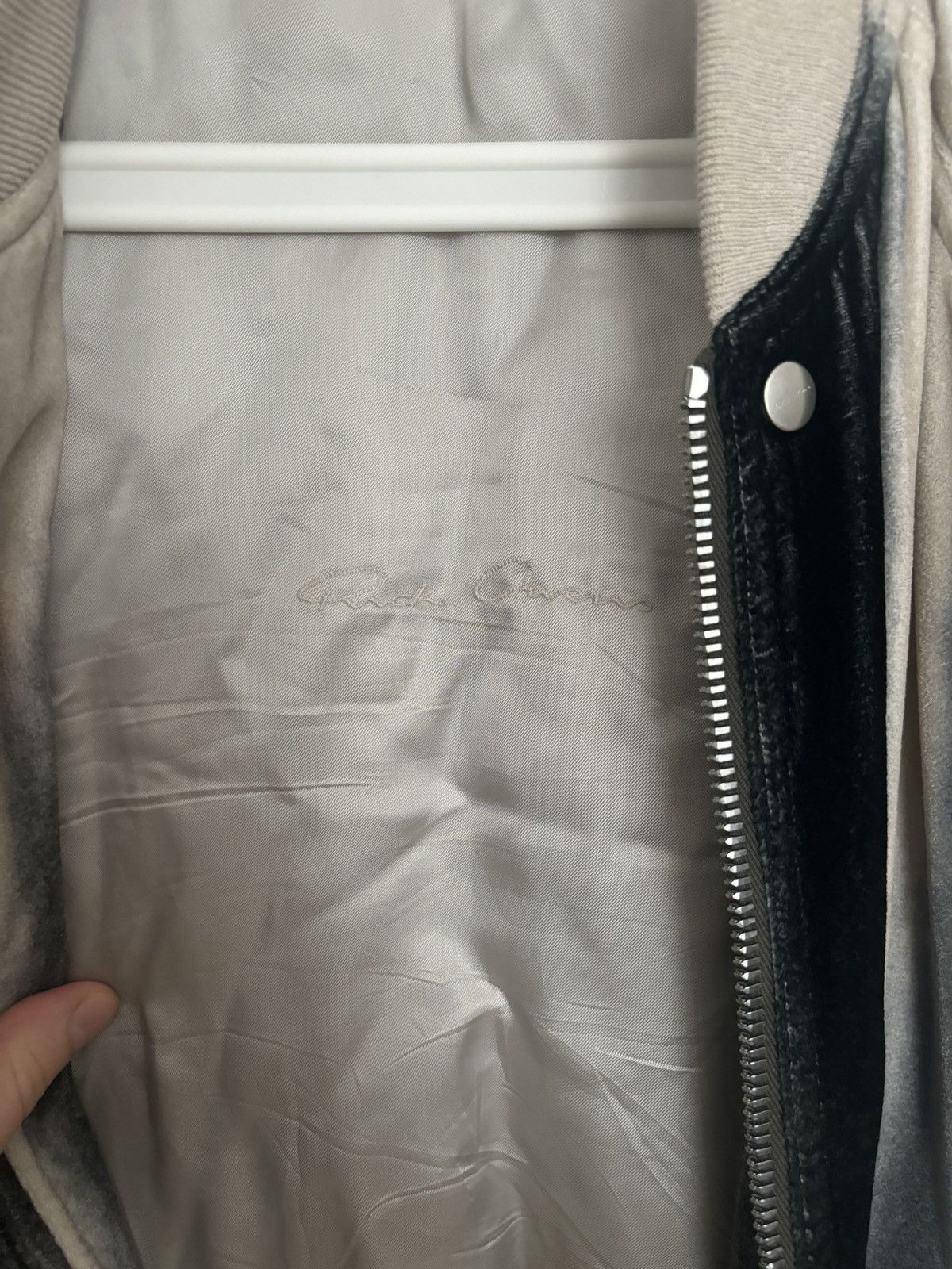 Rick Owens Rick Owens fw22 mainline Velvet Gradient ma-1 Jacket Size US M / EU 48-50 / 2 - 6 Thumbnail