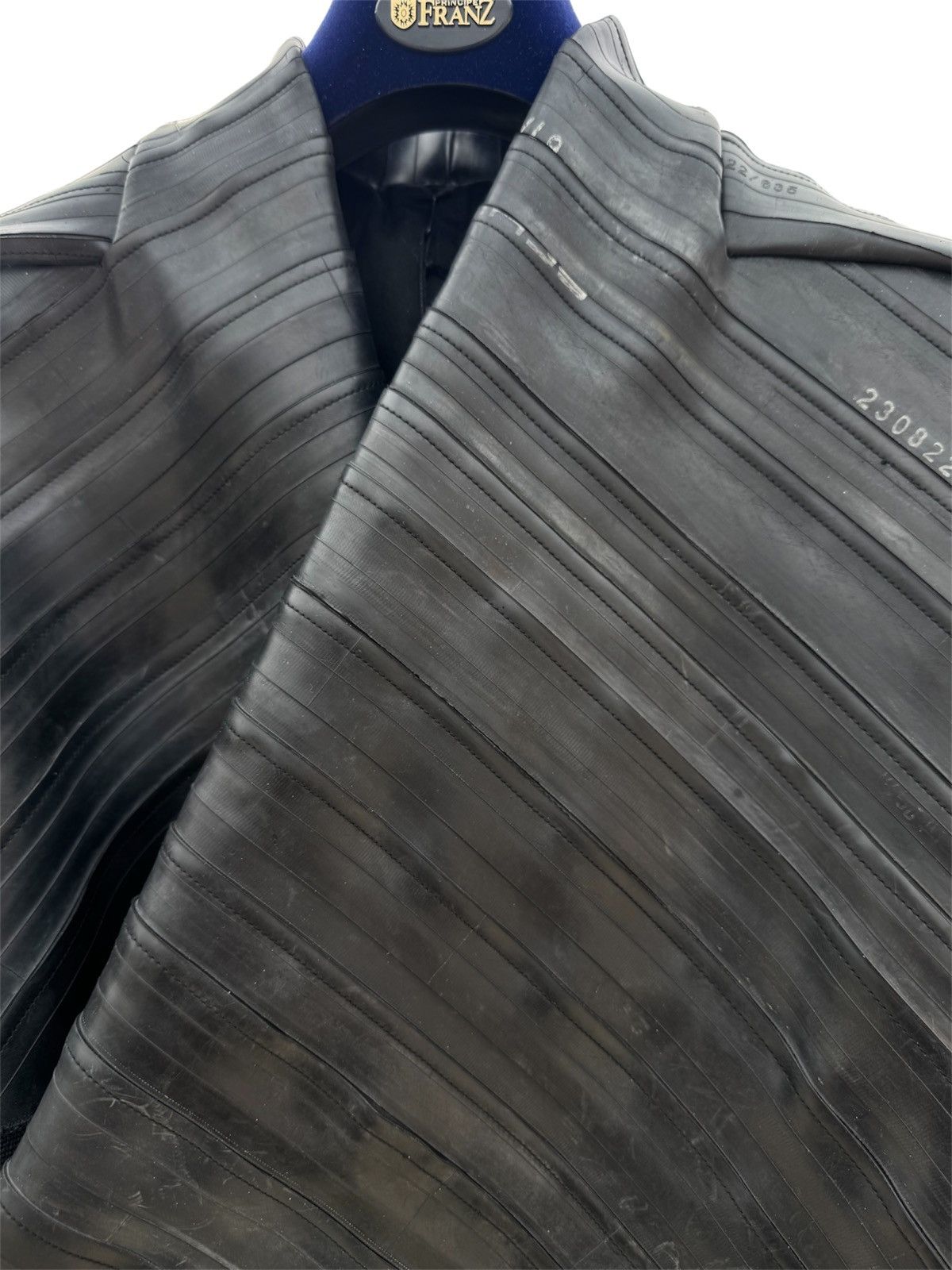 Rick Owens Rick Owens 1/1 25k Truck Rubber Jacket Porterville fw24 Size S / US 4 / IT 40 - 4 Thumbnail